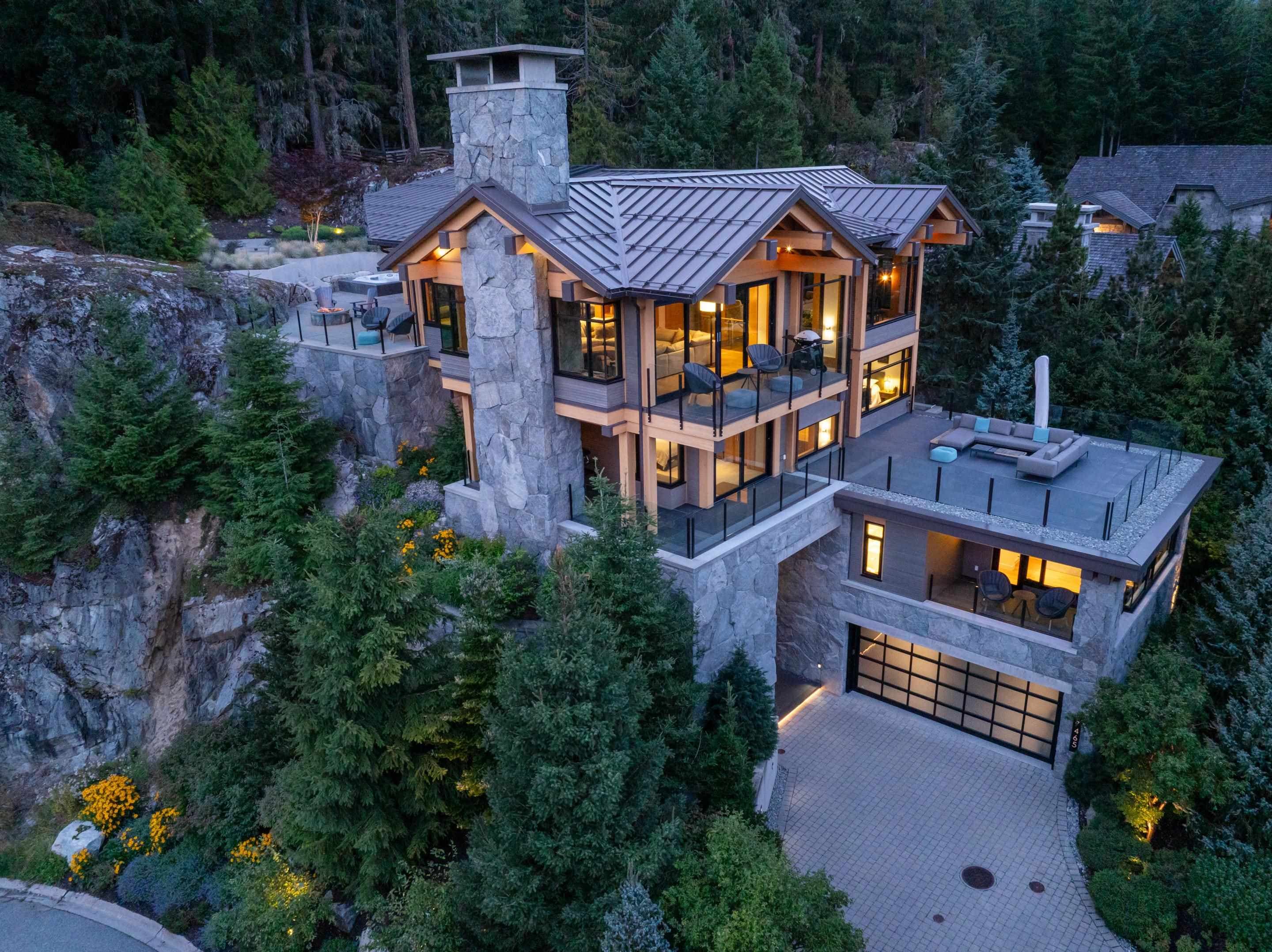 7465 Treetop Lane, Whistler, V8E 0E9 — photo 1