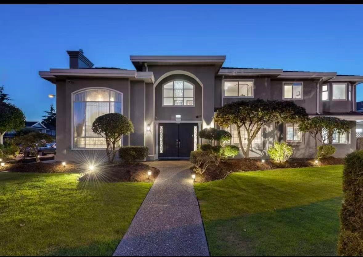 12460 Jensen Drive, Richmond