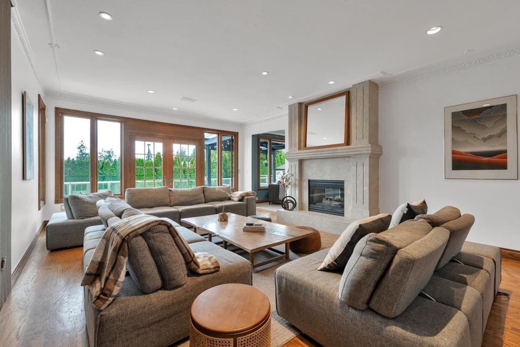 12256 57 Avenue, Surrey, V3X 3H7 — photo 4
