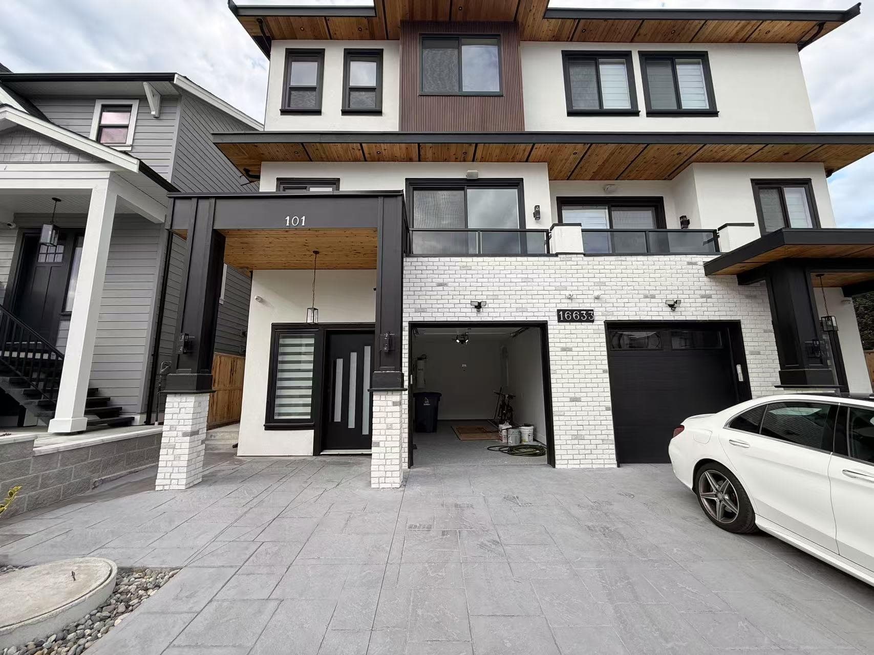 101 - 166xx 18a Avenue, Surrey