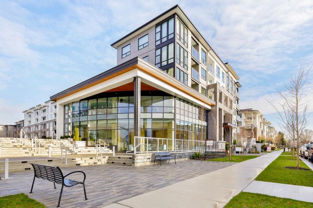 322 - 9213 Odlin Road, Richmond