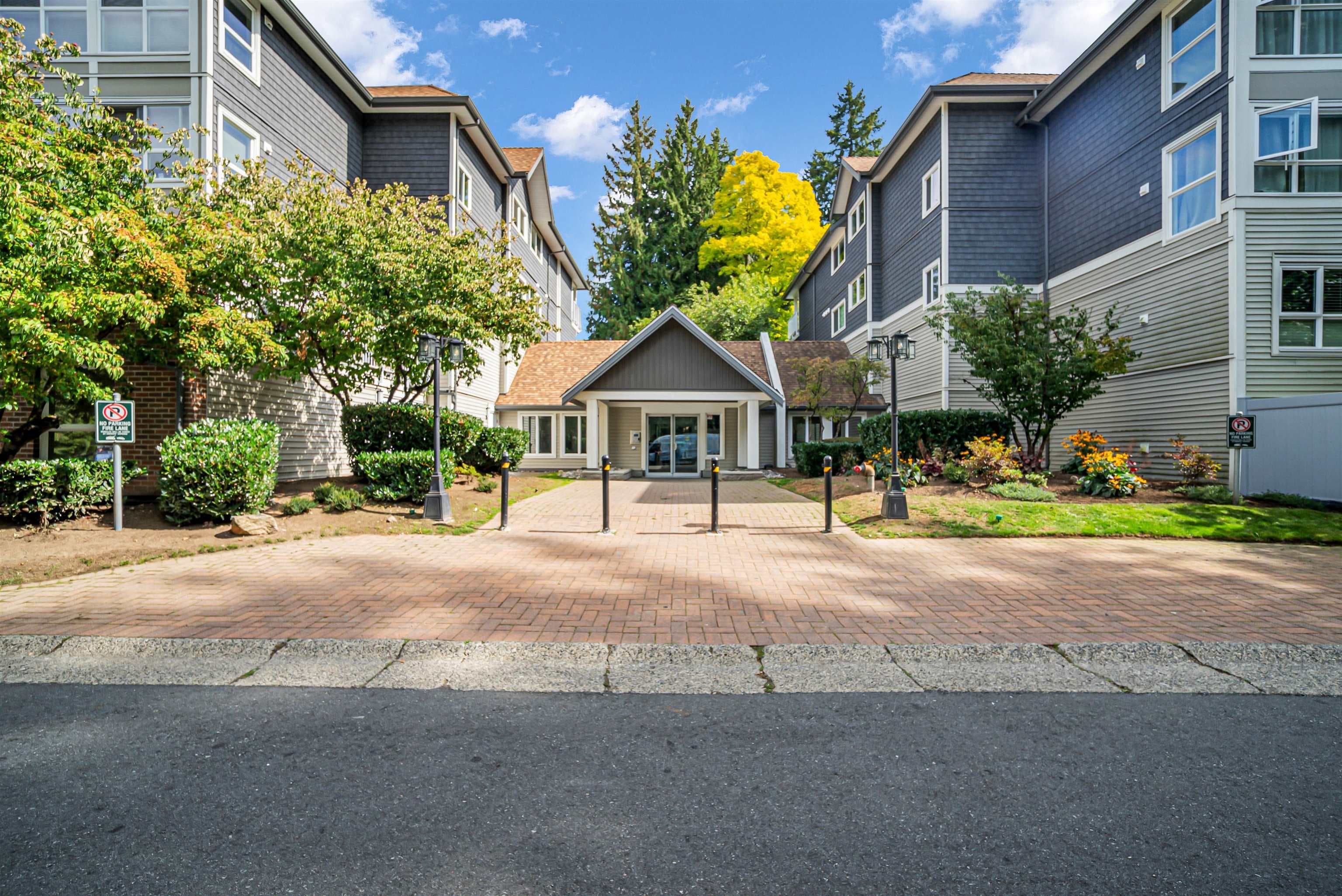 202 - 9650 148 Street, Surrey, V3R 0W2 — photo 2