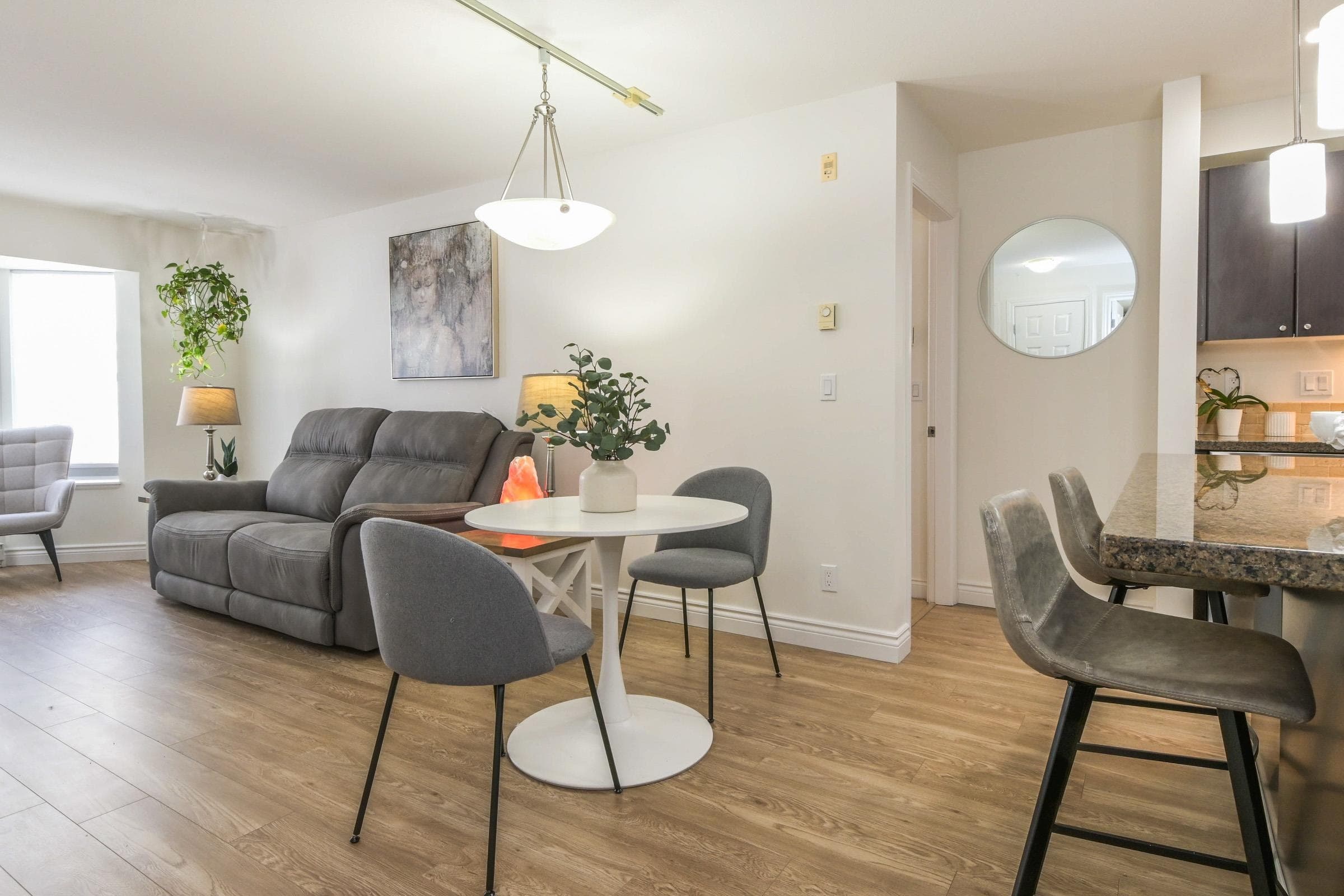 209 - 5454 198 Street, Langley, V3A 1G2 — photo 5