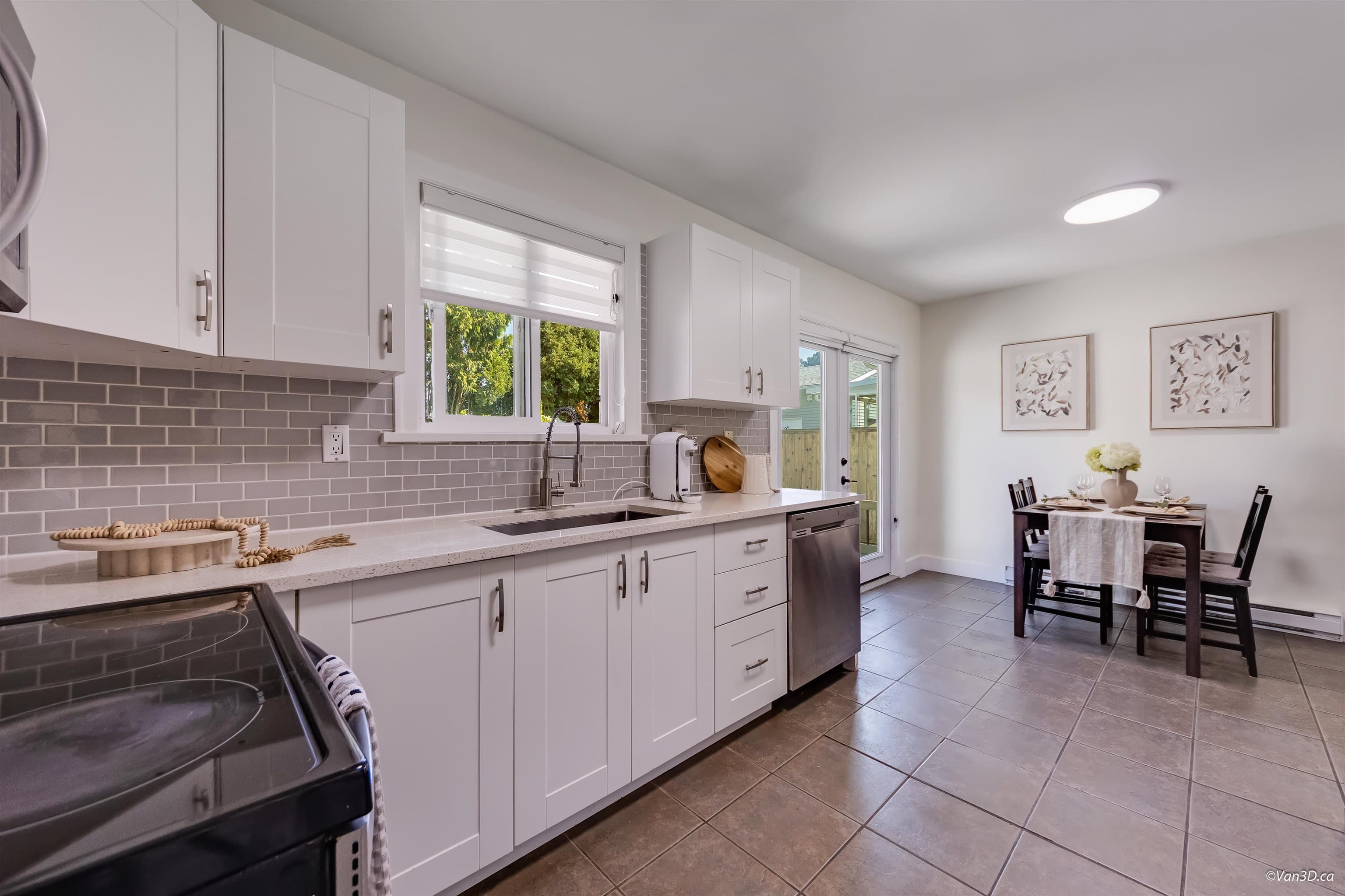 5052 205b Street, Langley, V3A 6Z5 — photo 5