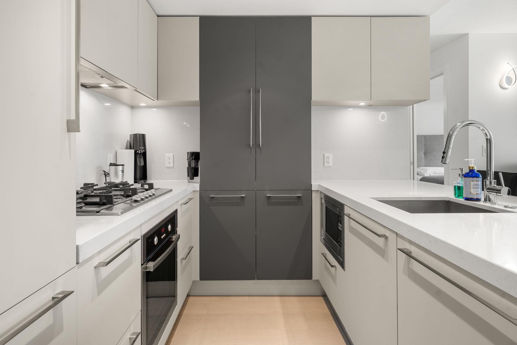 2501 - 1351 Continental Street, Vancouver, V6Z 0C6 — photo 5