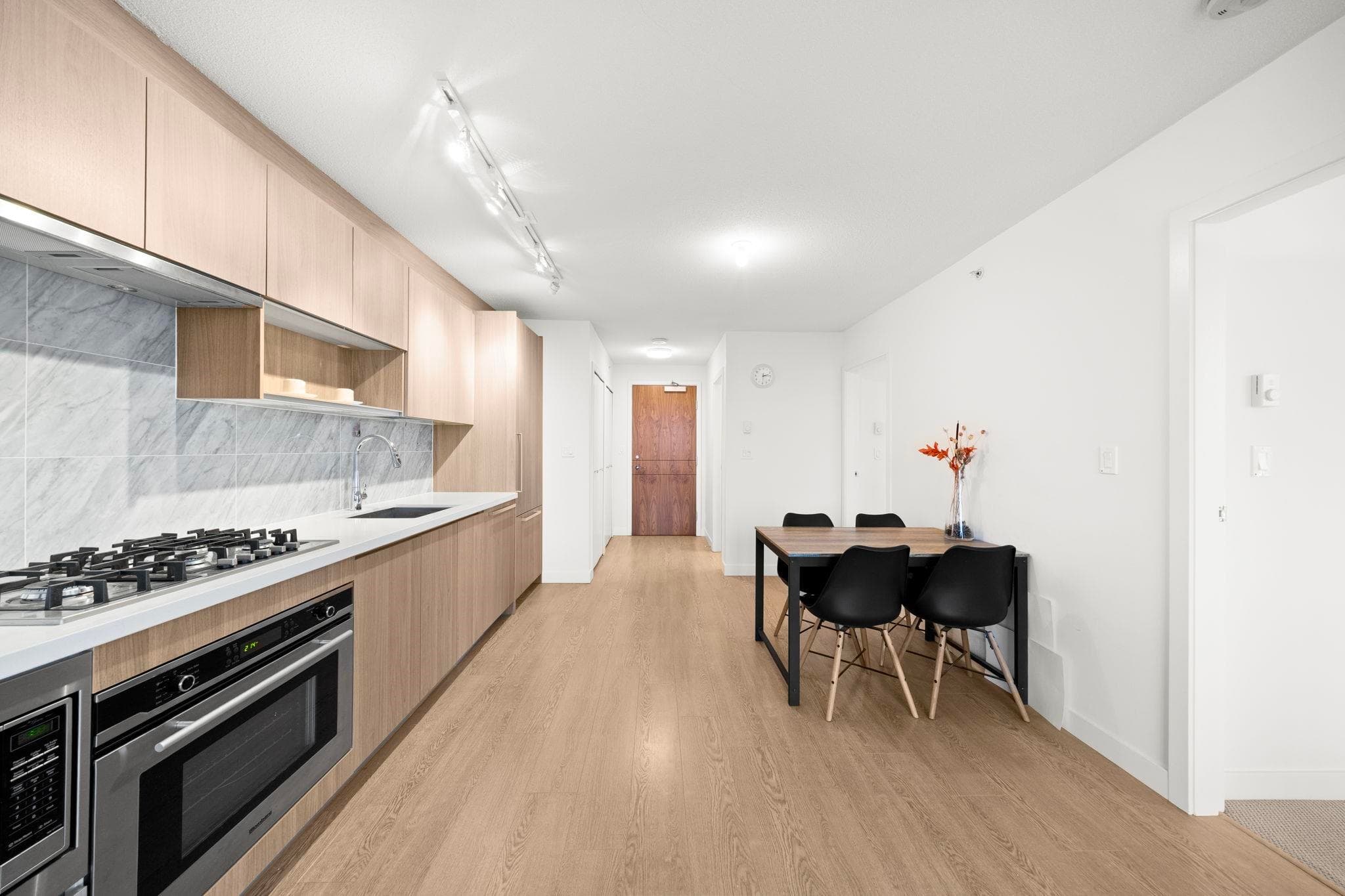 3209 - 13696 100 Avenue, Surrey, V3T 0L5 — photo 5