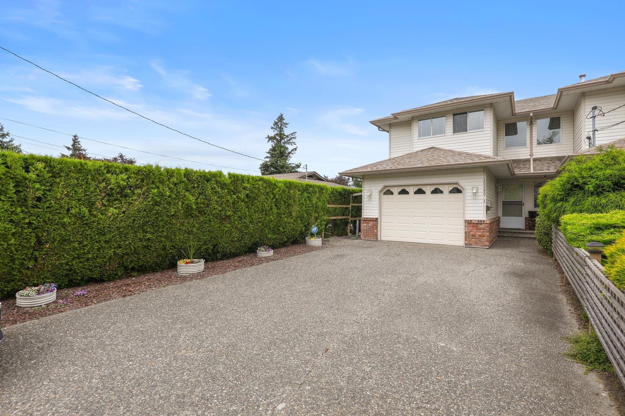 1 - 45365 Watson Road, Chilliwack, V2R 2G6 — photo 3