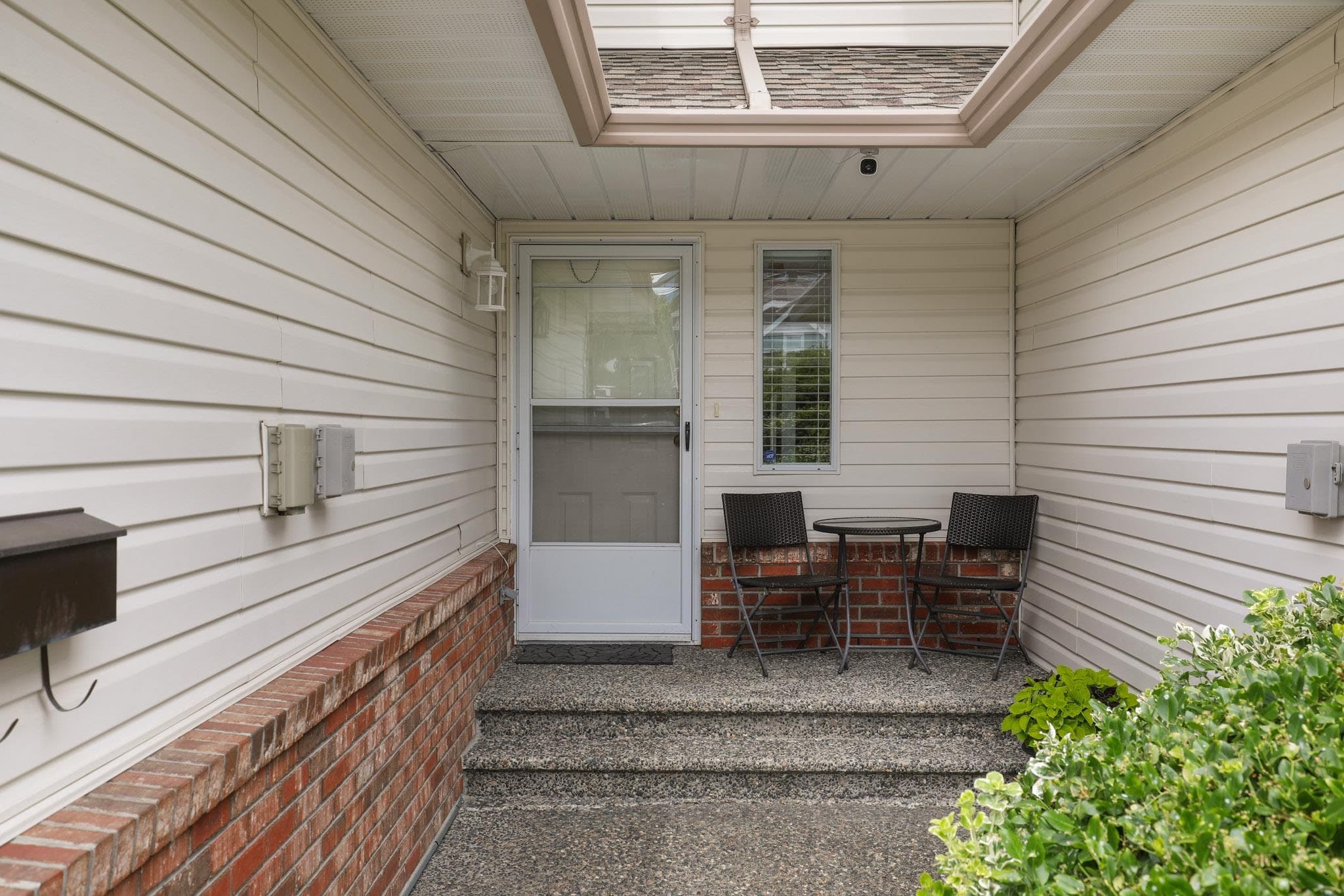 1 - 45365 Watson Road, Chilliwack, V2R 2G6 — photo 4