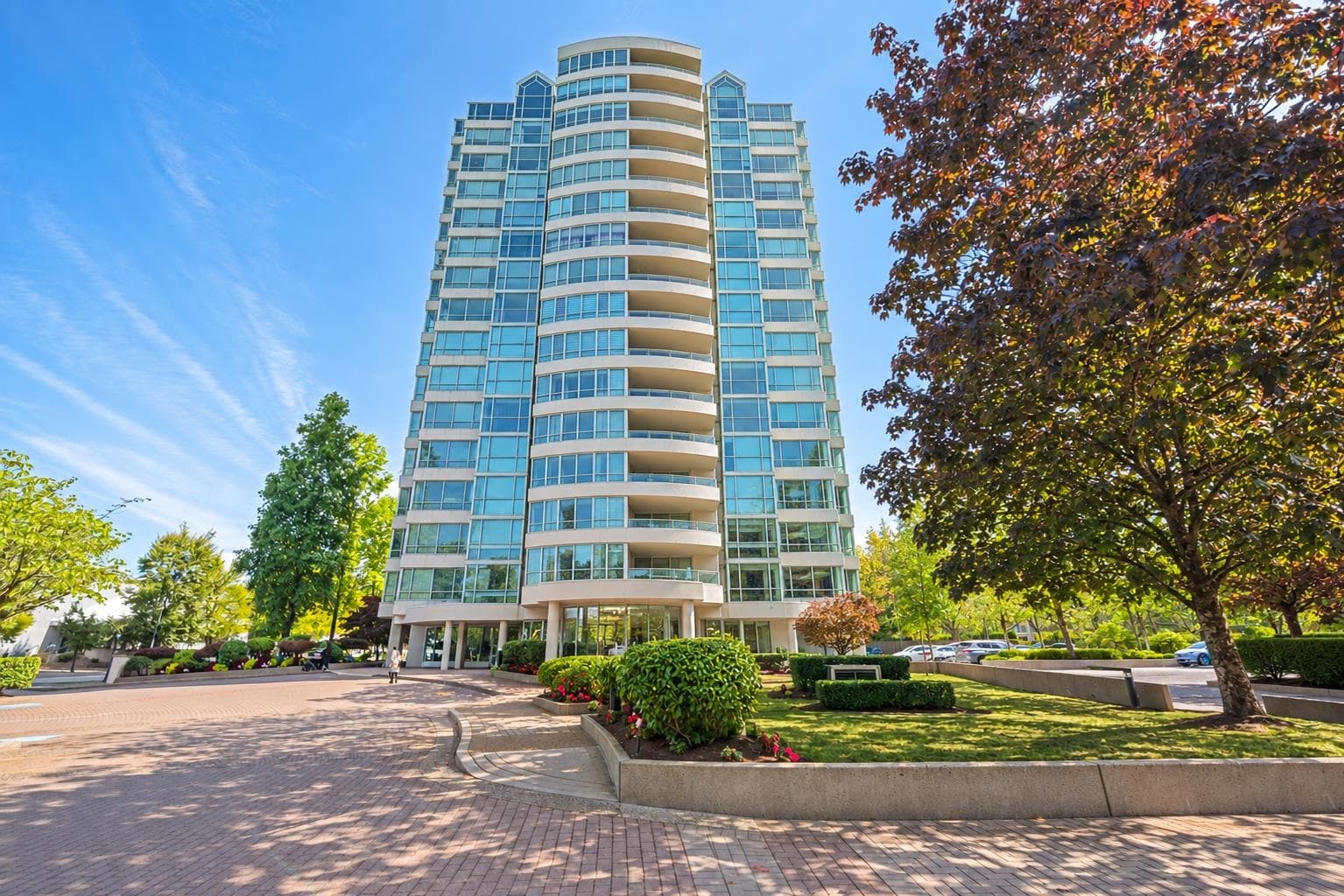 901 - 15038 101 Avenue, Surrey