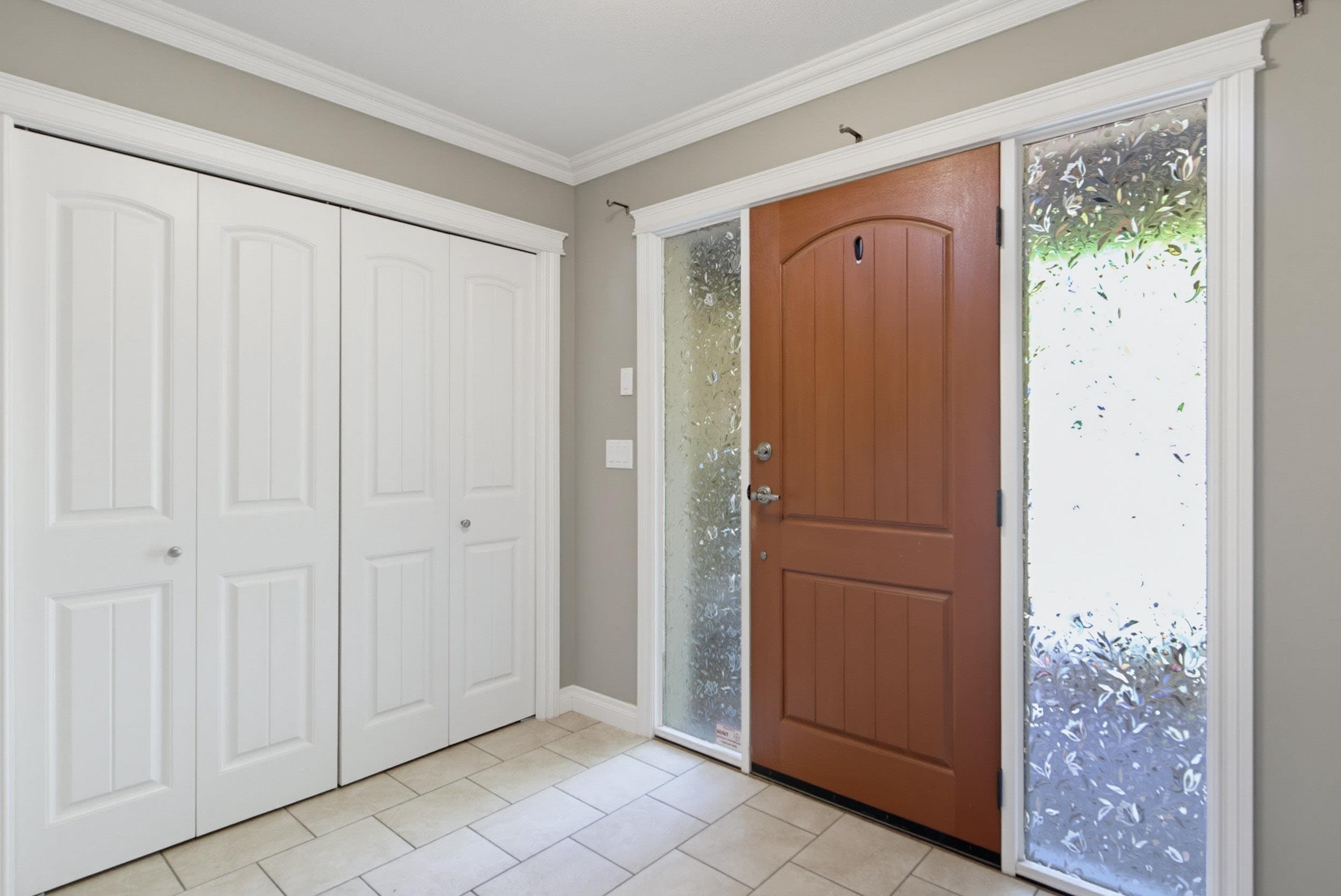 8886 Emiry Street, Mission, V4S 1A6 — photo 5