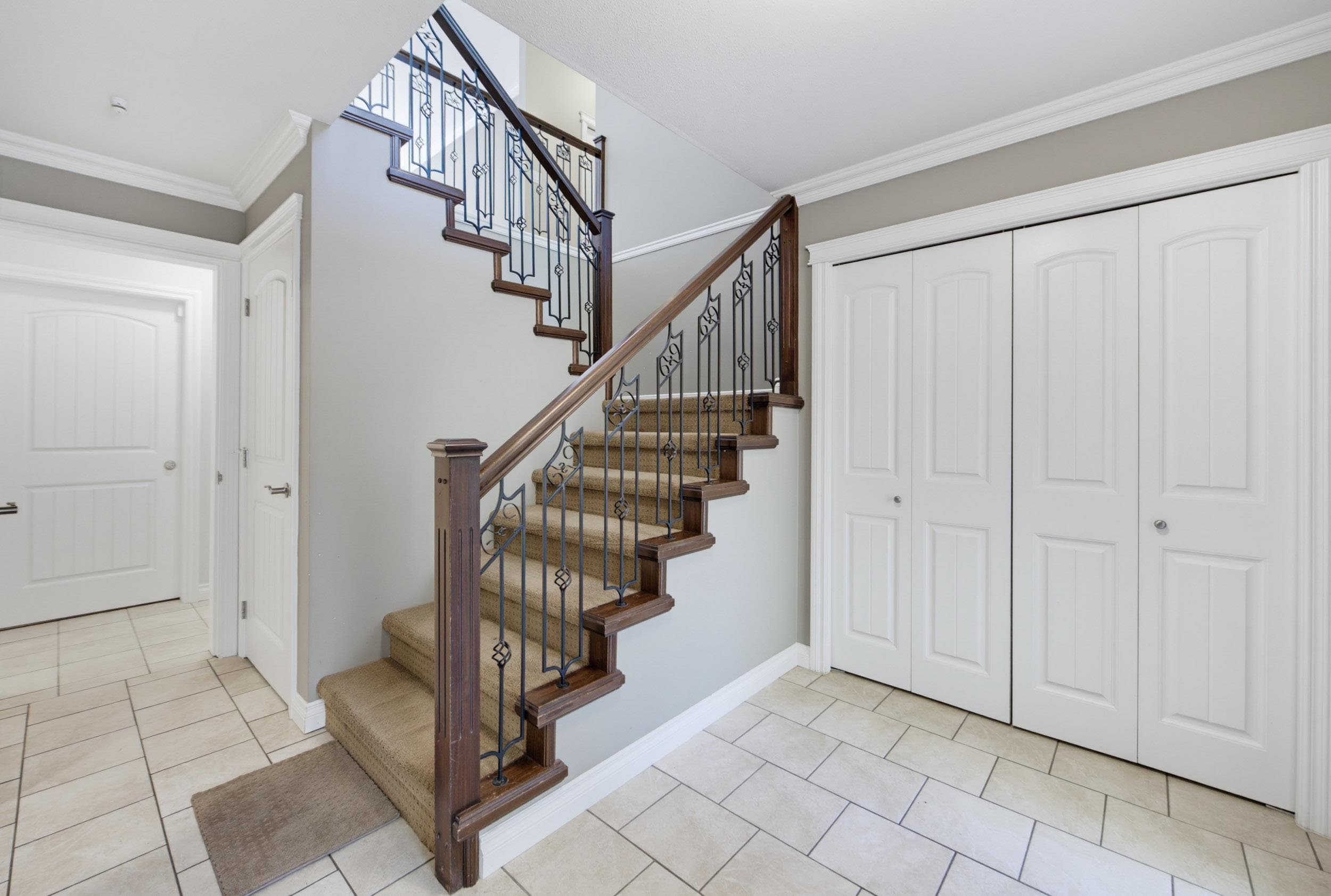 8886 Emiry Street, Mission, V4S 1A6 — photo 4