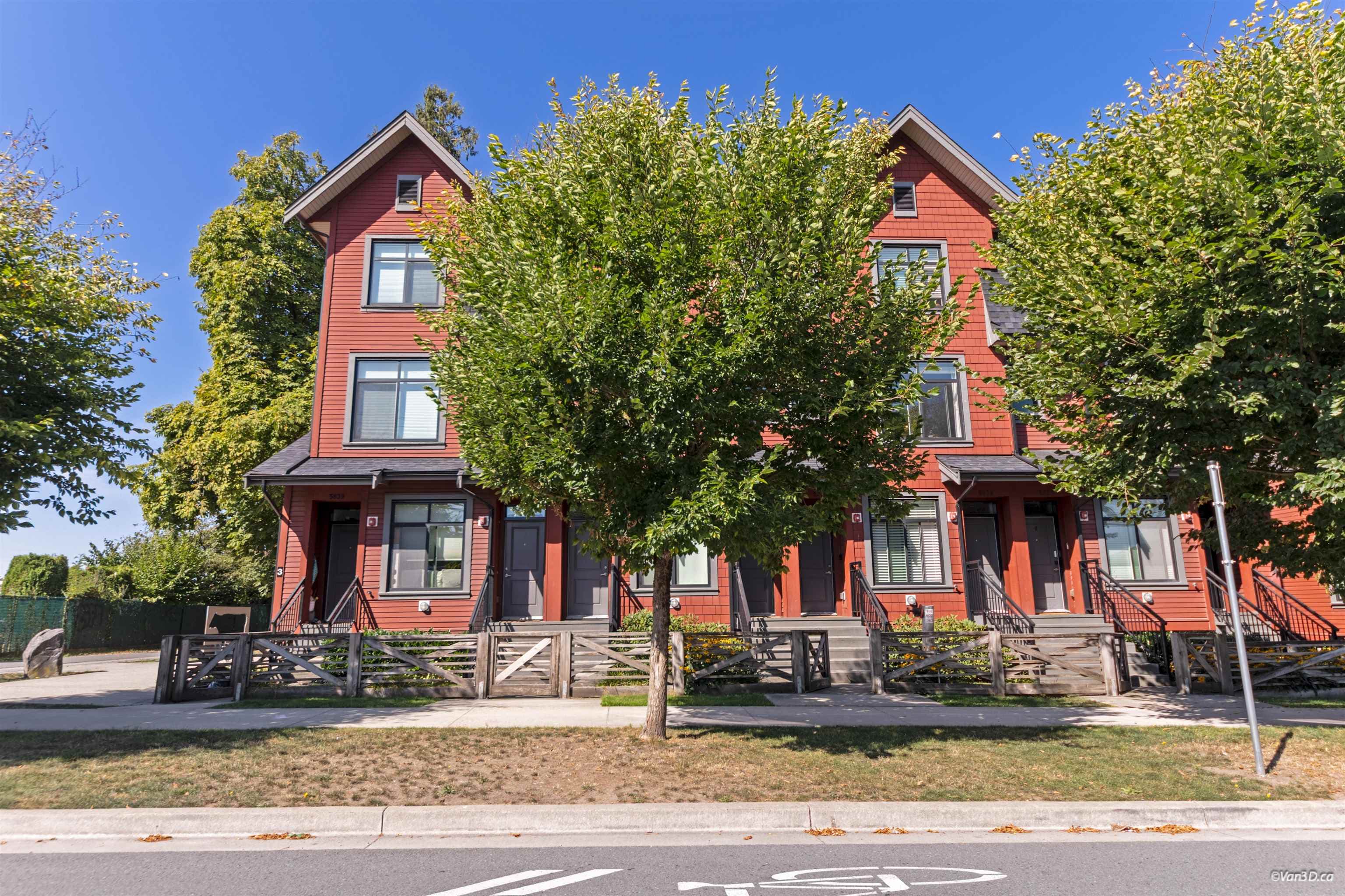 5835 Wales Street, Vancouver, V5R 0E6 — photo 2