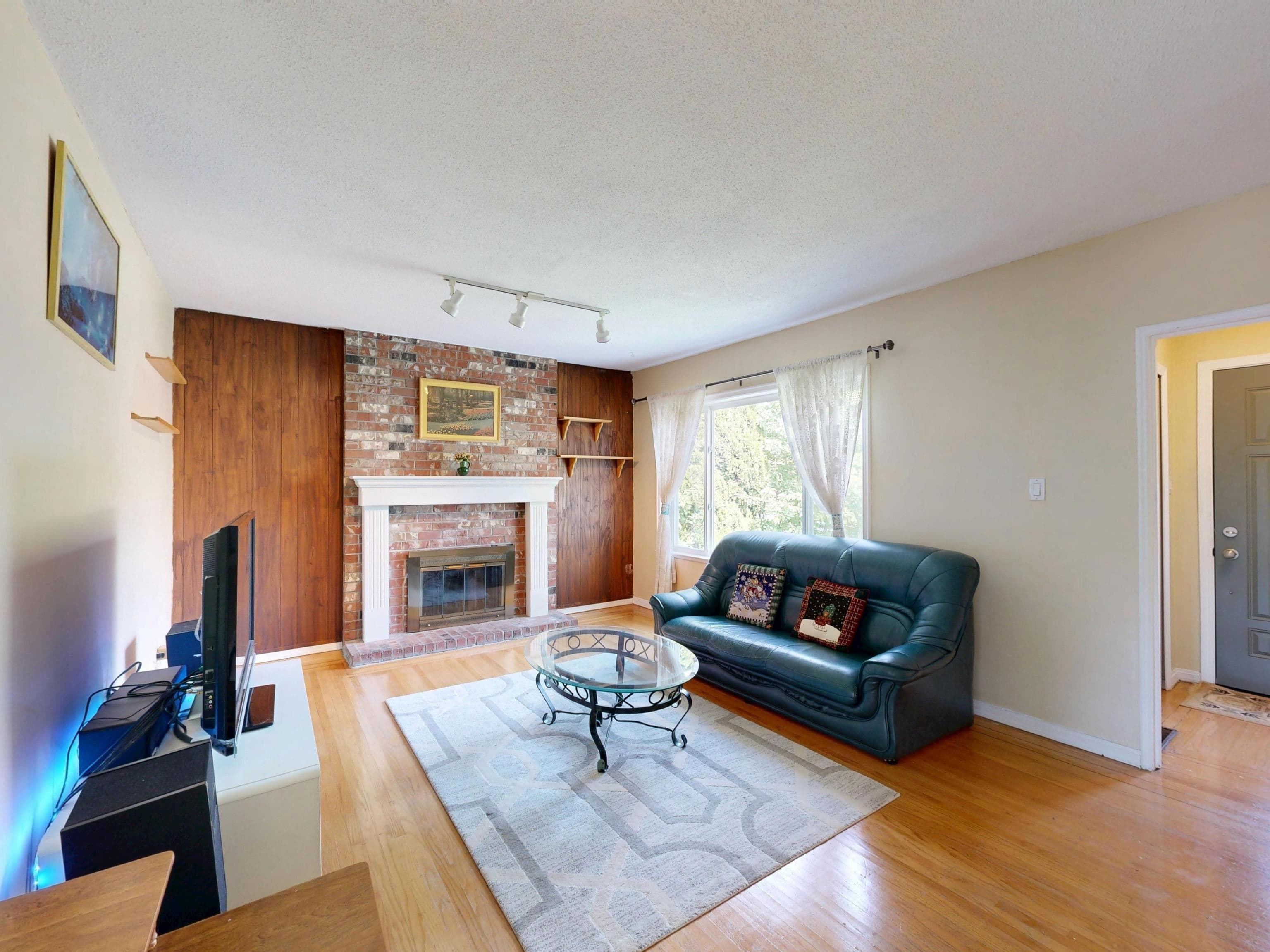 3157 Penticton Street, Vancouver, V5M 3C6 — photo 4