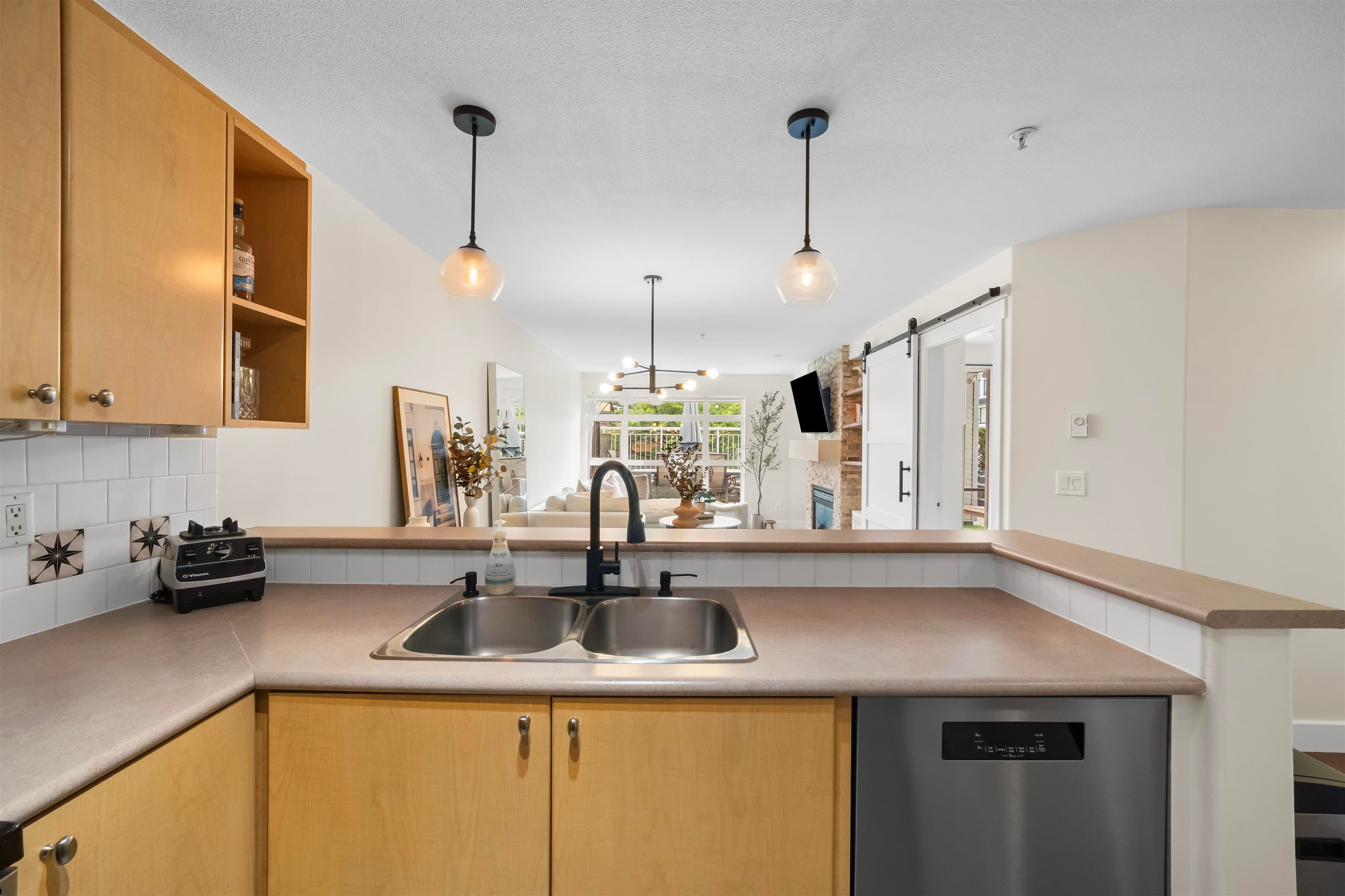 229 - 3122 St Johns Street, Port Moody, V3H 5C8 — photo 5