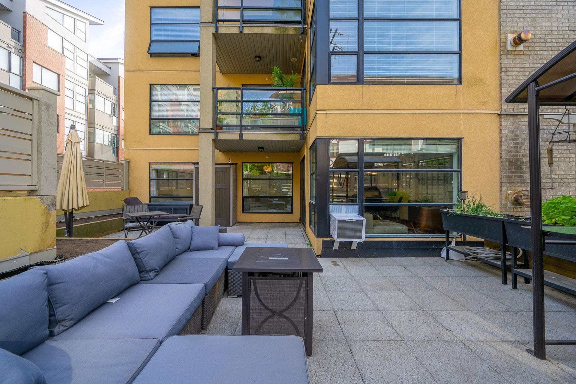 204 - 124 W 3rd Street, North Vancouver
