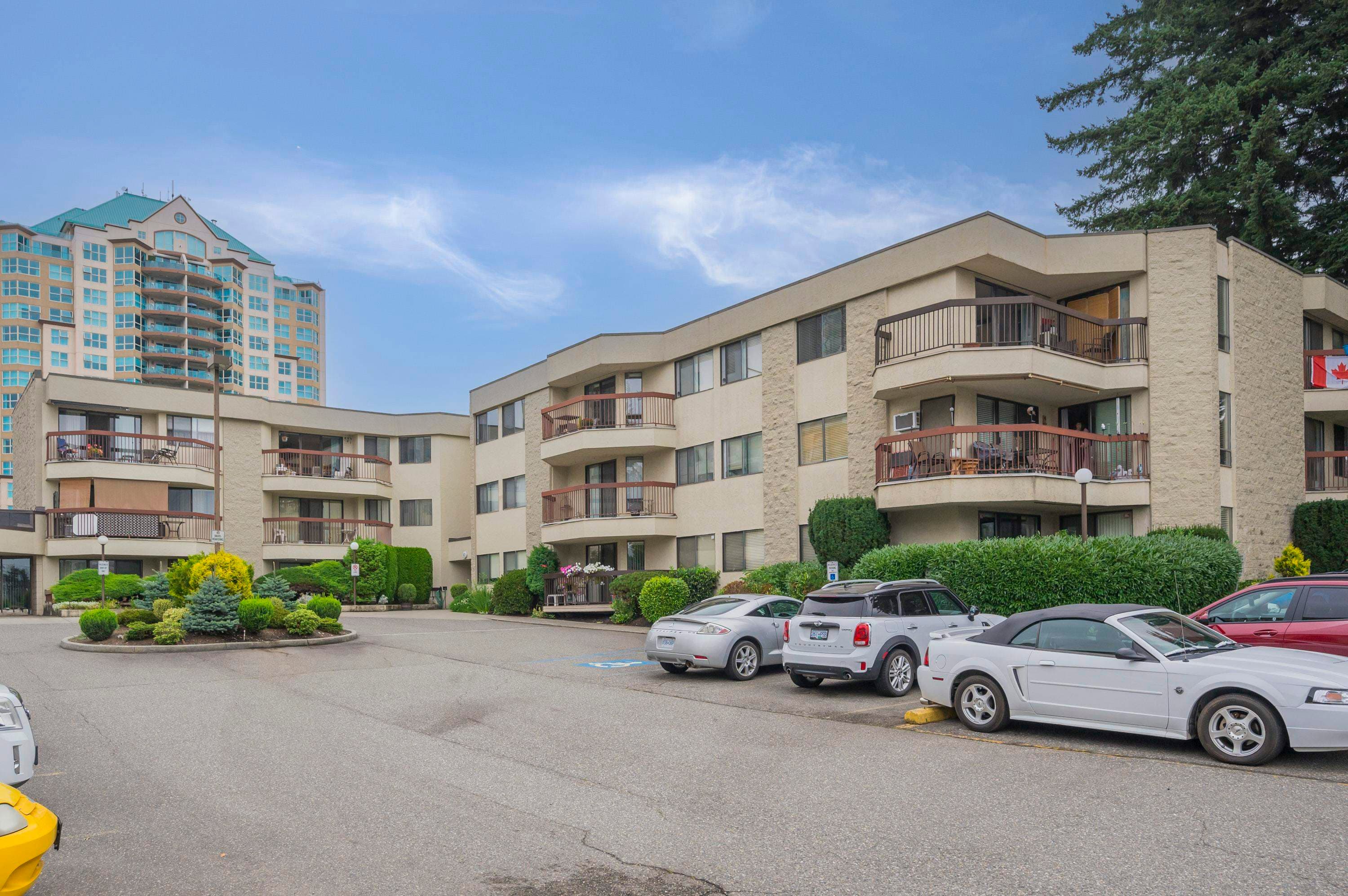 230 - 31955 Old Yale Road, Abbotsford, V2T 4N1 — photo 2