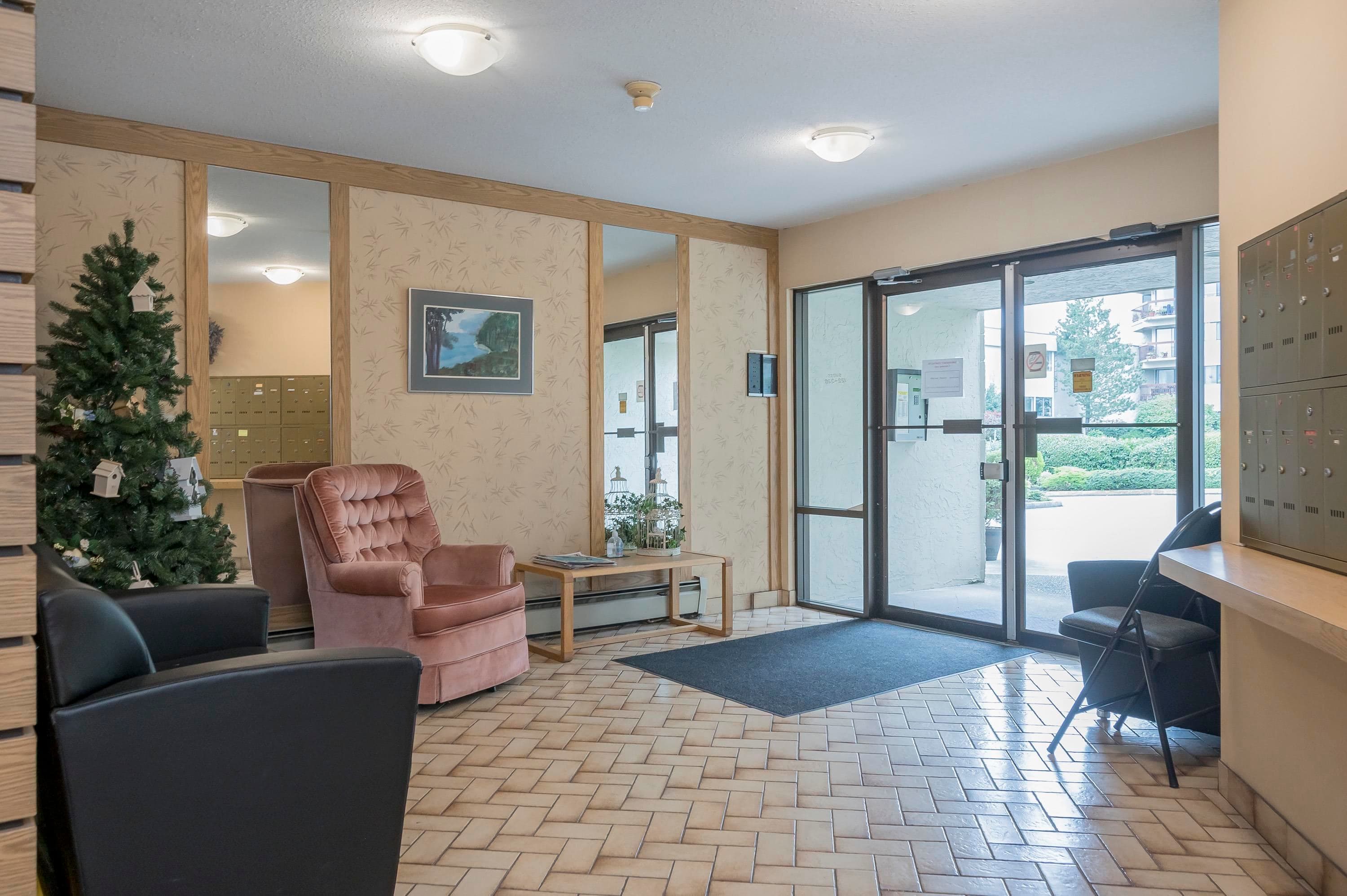 230 - 31955 Old Yale Road, Abbotsford, V2T 4N1 — photo 4