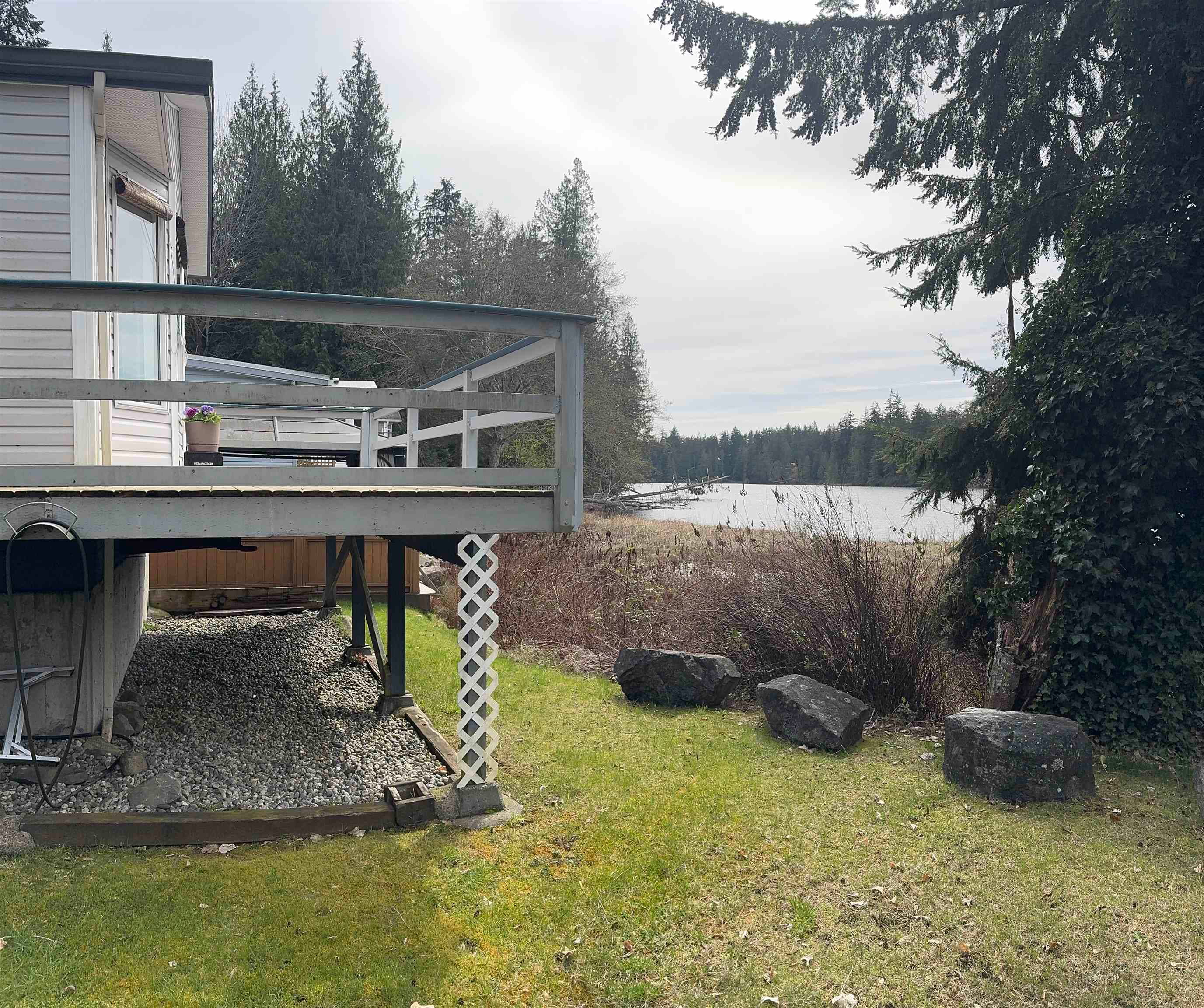 11 - 12793 Madeira Park Road, Madeira Park, V0N 2H1 — photo 2
