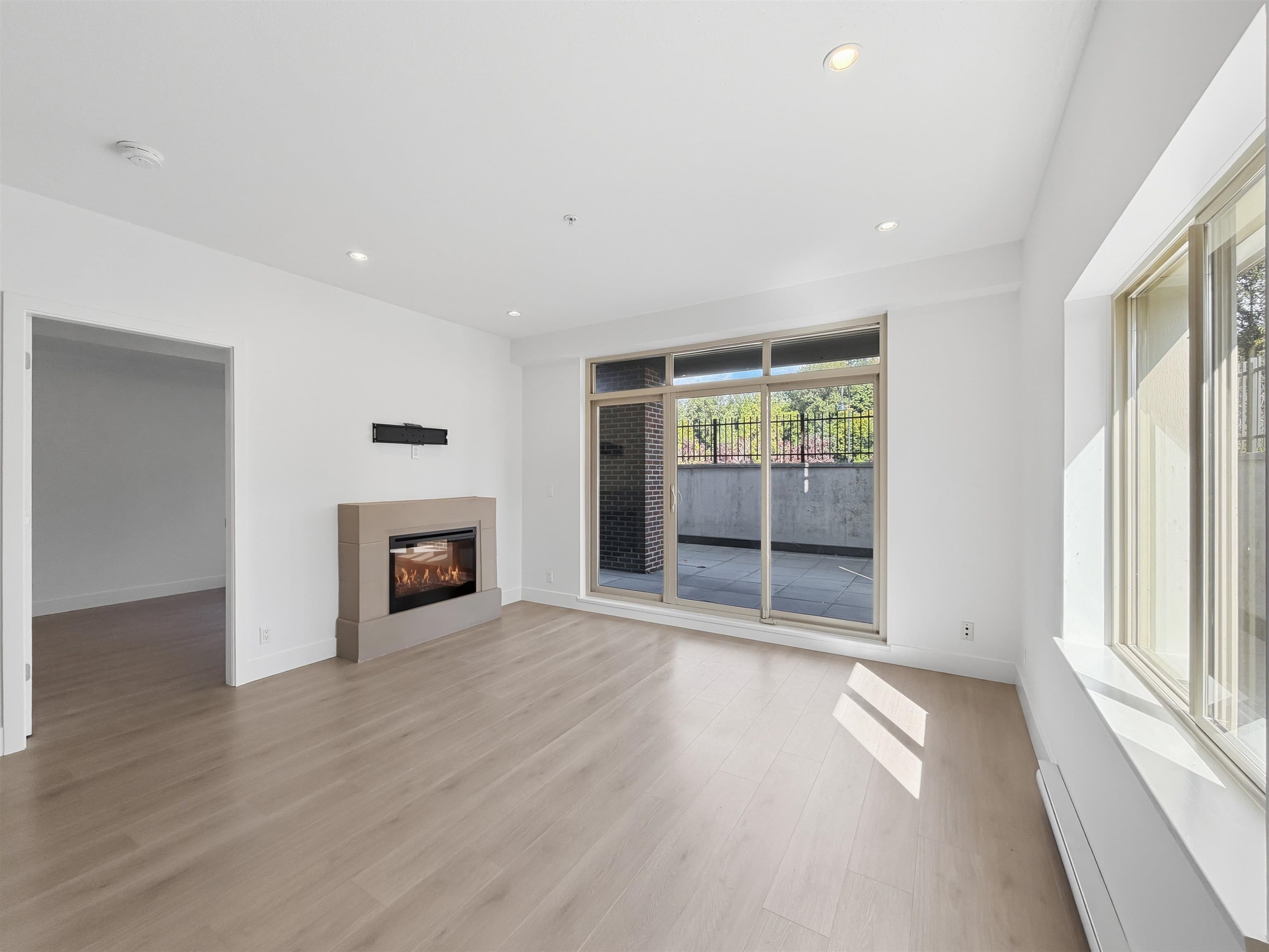 204 - 1273 Marine Drive, North Vancouver
