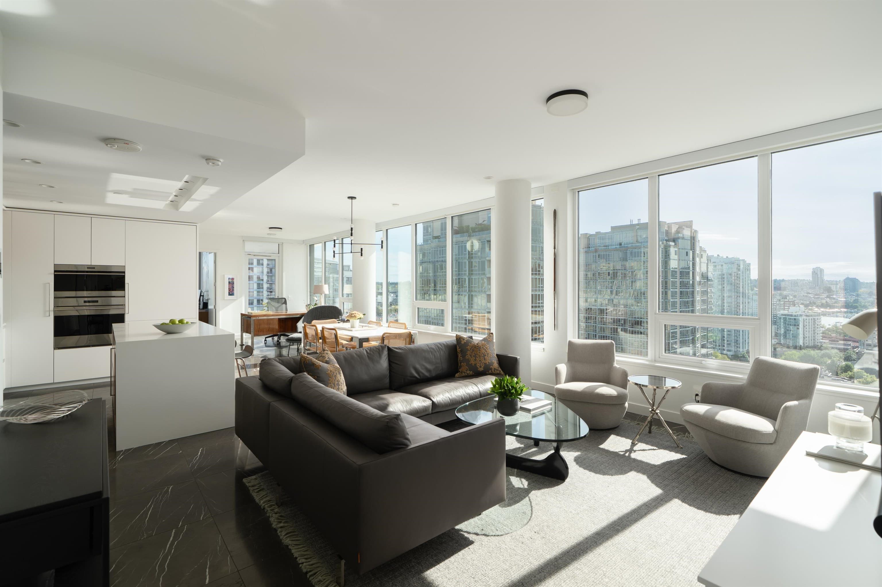 2004 - 885 Cambie Street, Vancouver