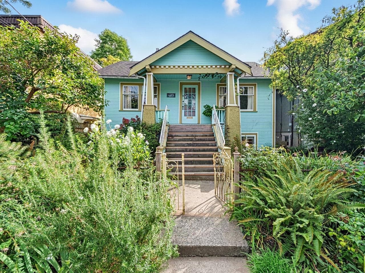 2076 Turner Street, Vancouver