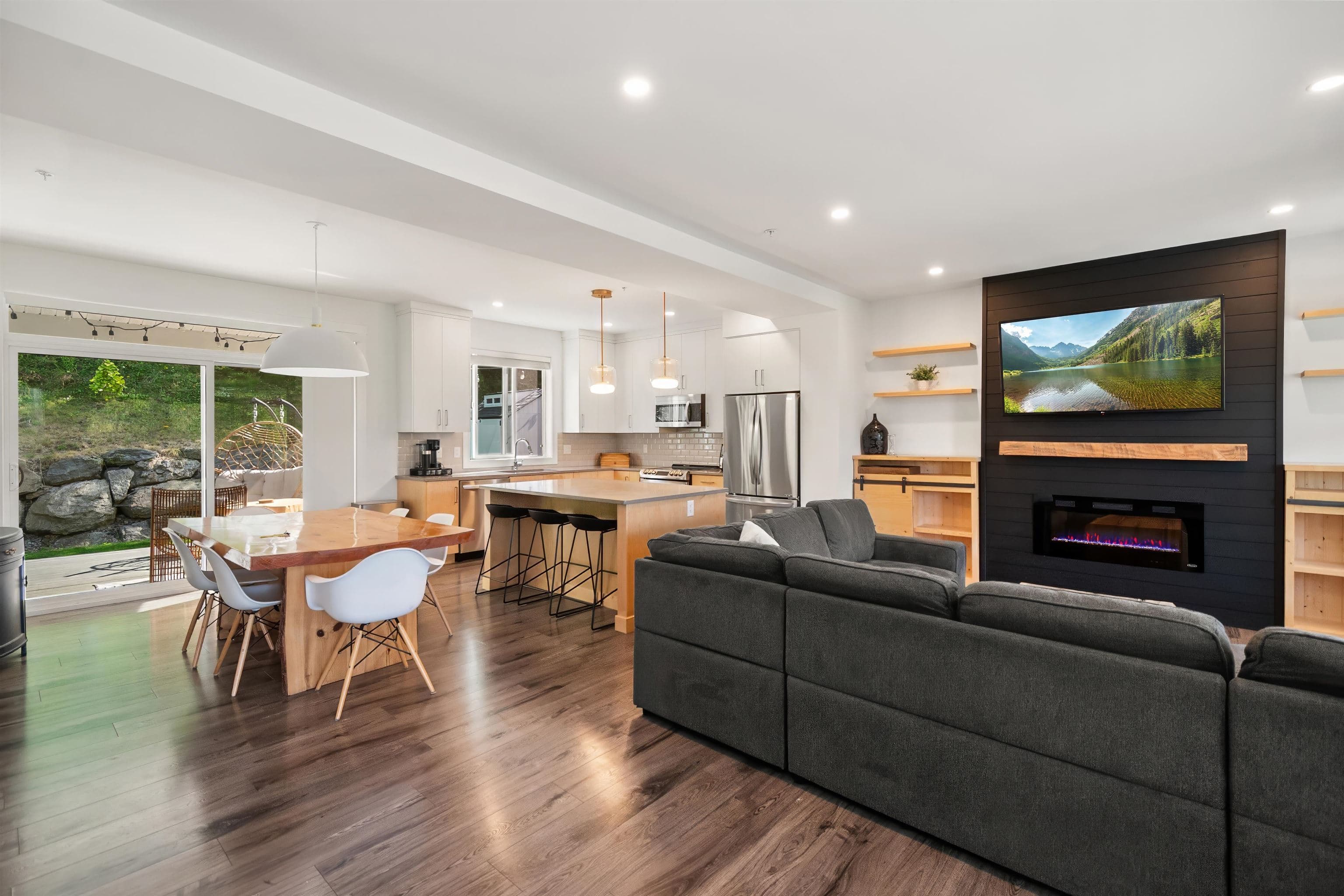 1 - 6262 Rexford Drive, Chilliwack, V2R 6B4 — photo 2