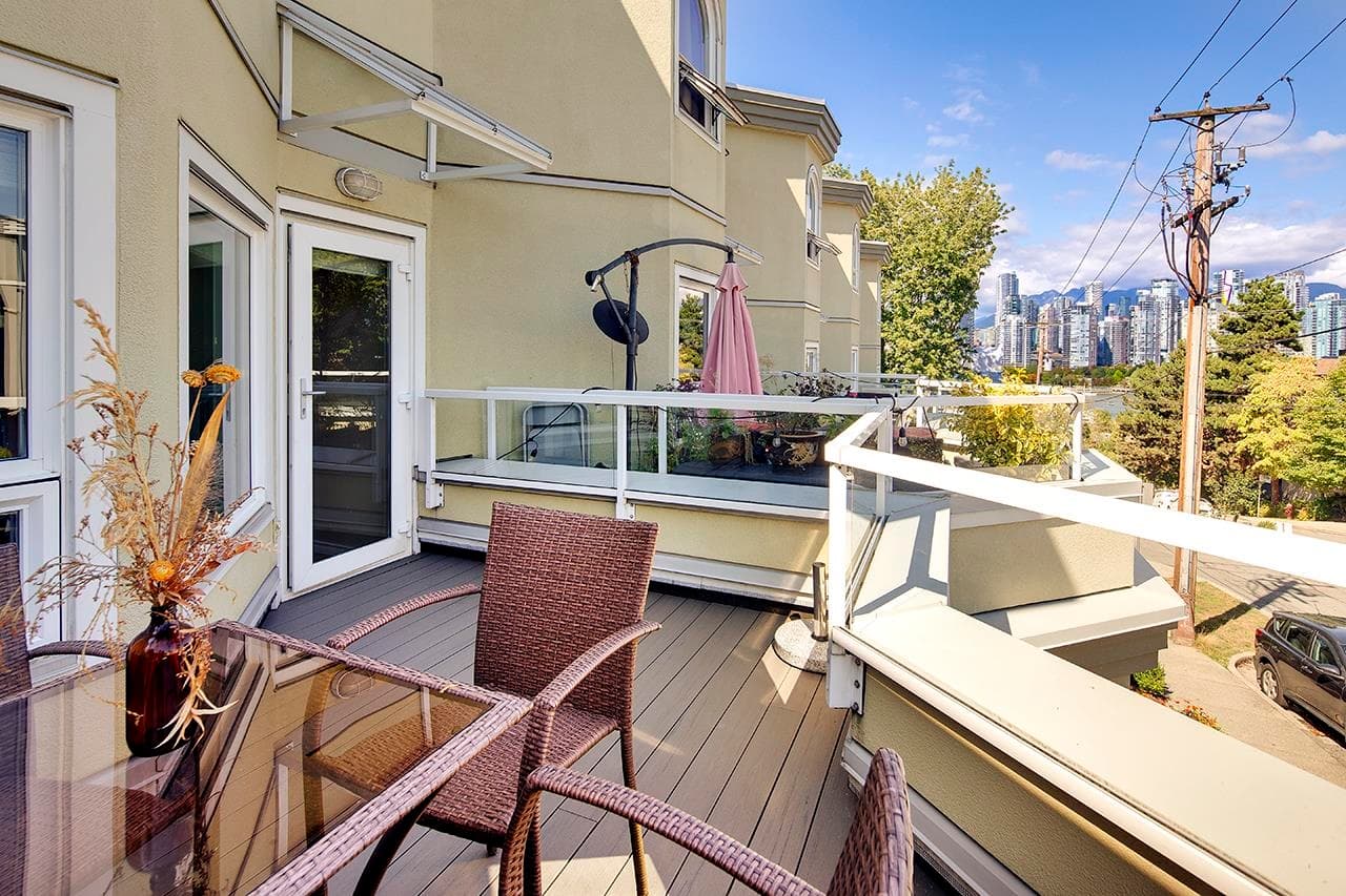 1210 W 7th Avenue, Vancouver, V6H 1B6 — photo 3