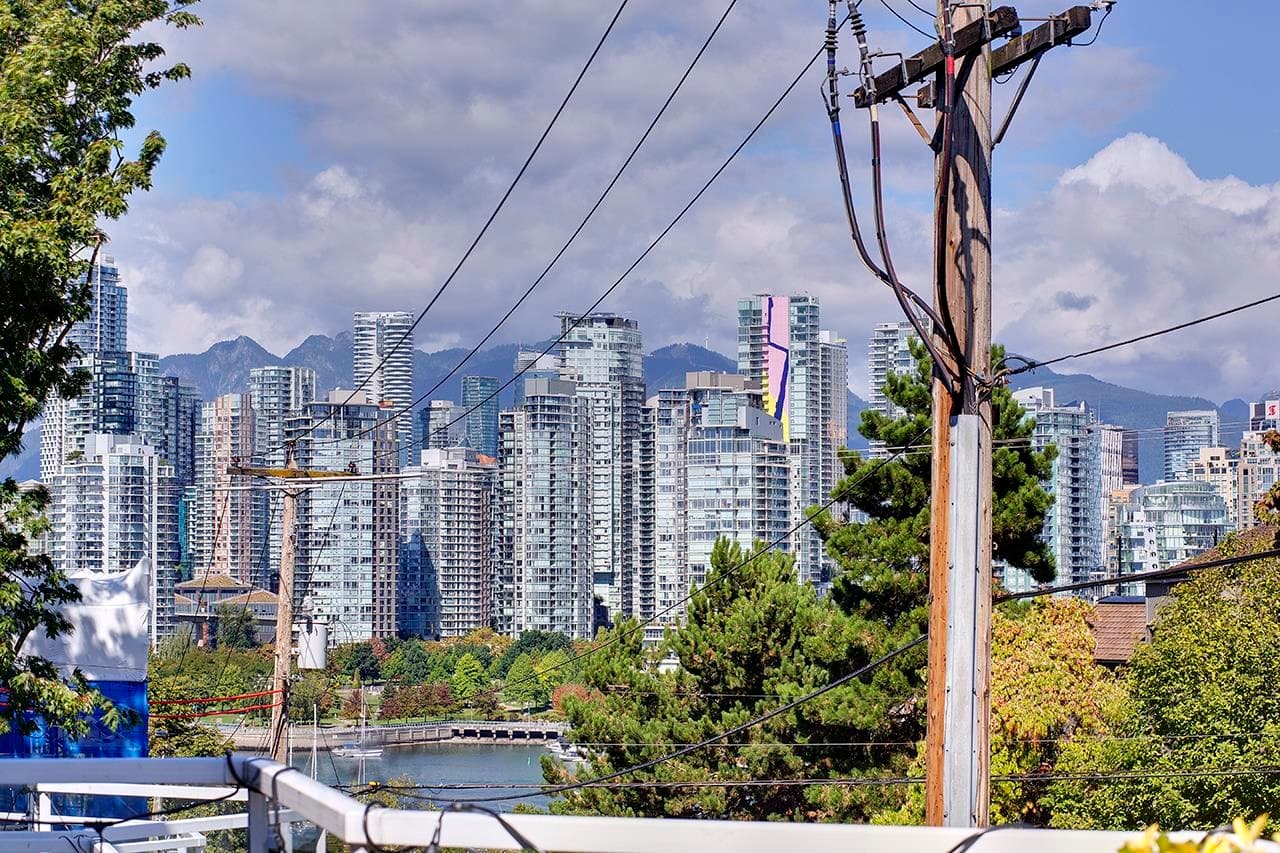 1210 W 7th Avenue, Vancouver, V6H 1B6 — photo 4
