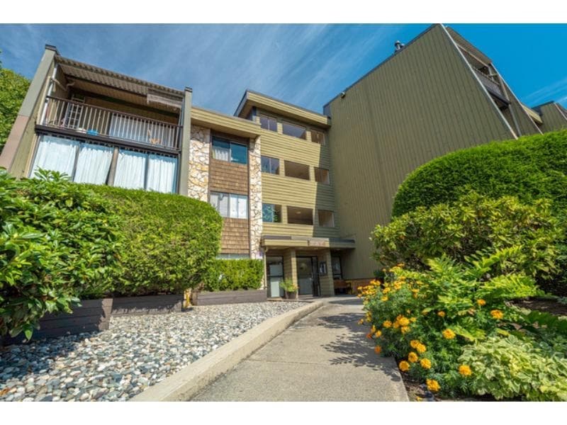 225 - 9101 Horne Street, Burnaby, V3N 4M3 — photo 1