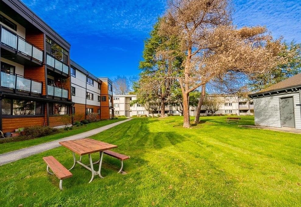 308 - 3411 Springfield Drive, Richmond, V7E 1Z1 — photo 5