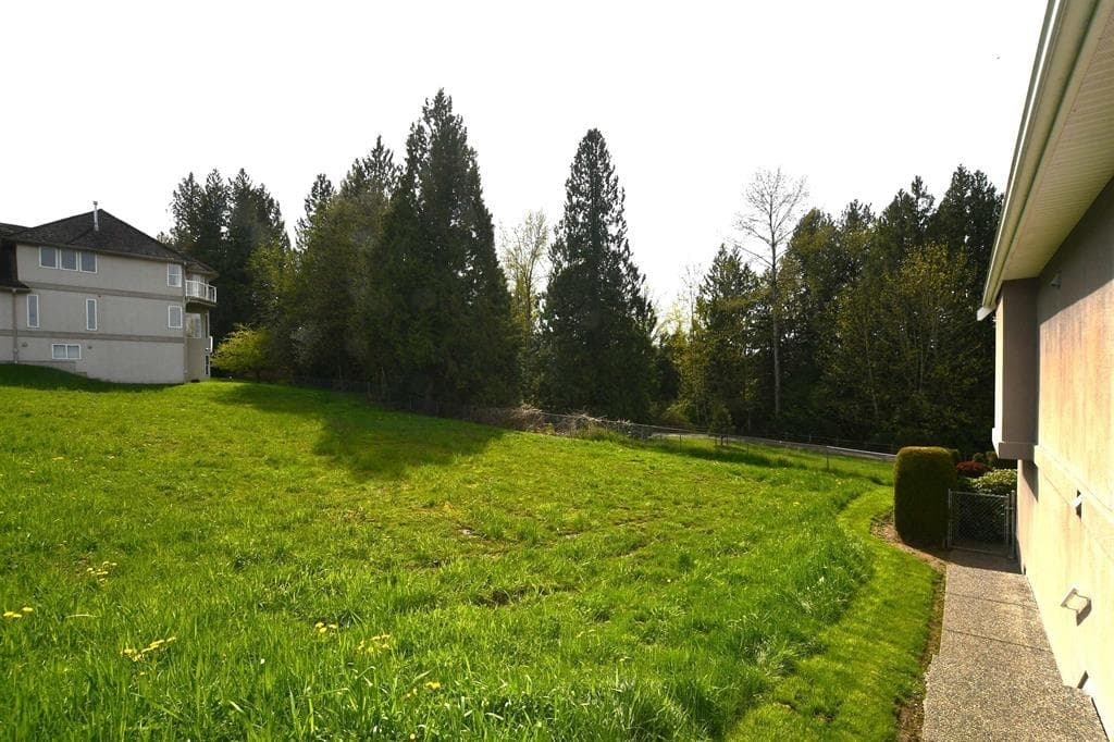 3853 Coachstone Way, Abbotsford, V2S 8G7 — photo 3