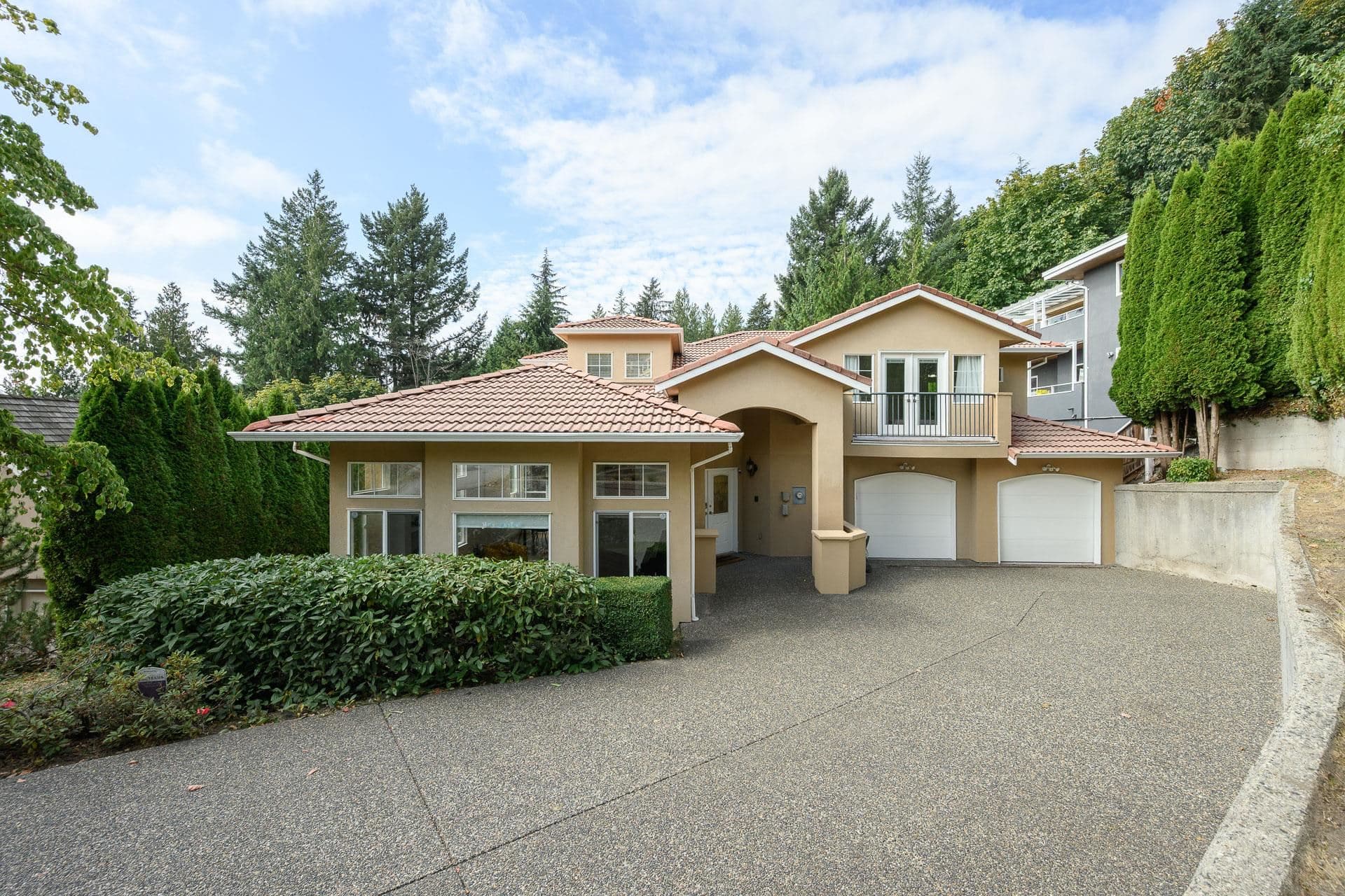 2757 Chelsea Court, West Vancouver, V7S 3E9 — photo 2