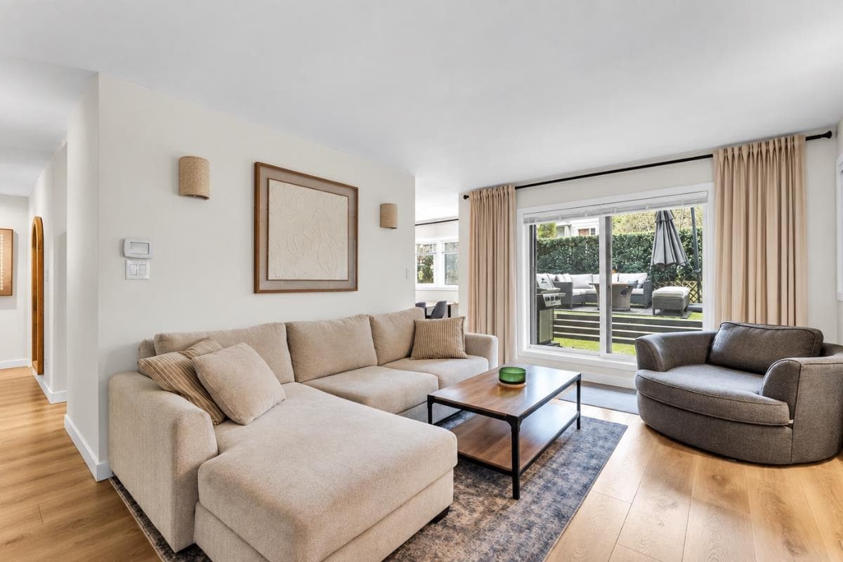 102 - 1935 W 1st Avenue, Vancouver, V6J 1G7 — photo 2