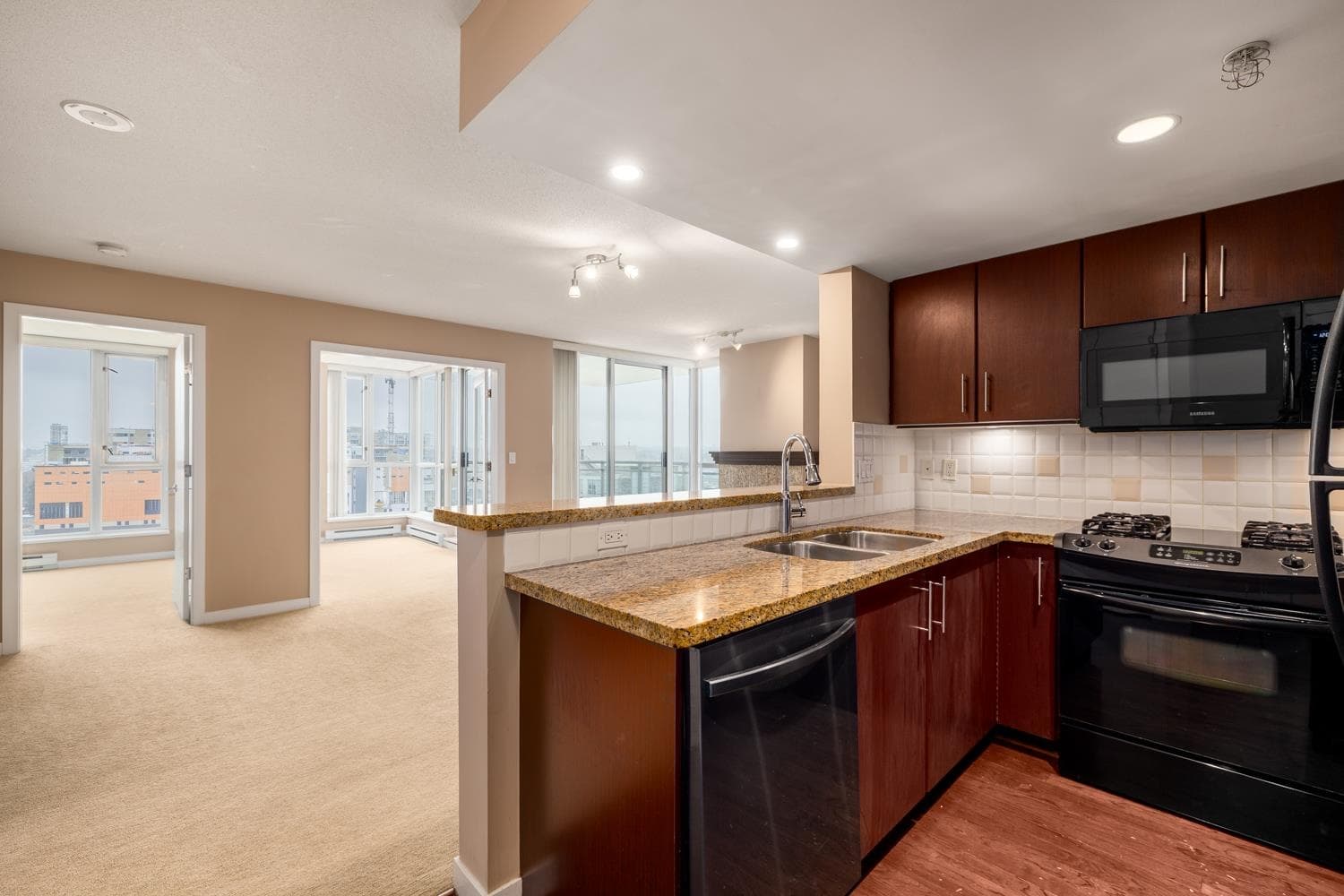803 - 120 Milross Avenue, Vancouver, V6A 4K7 — photo 1