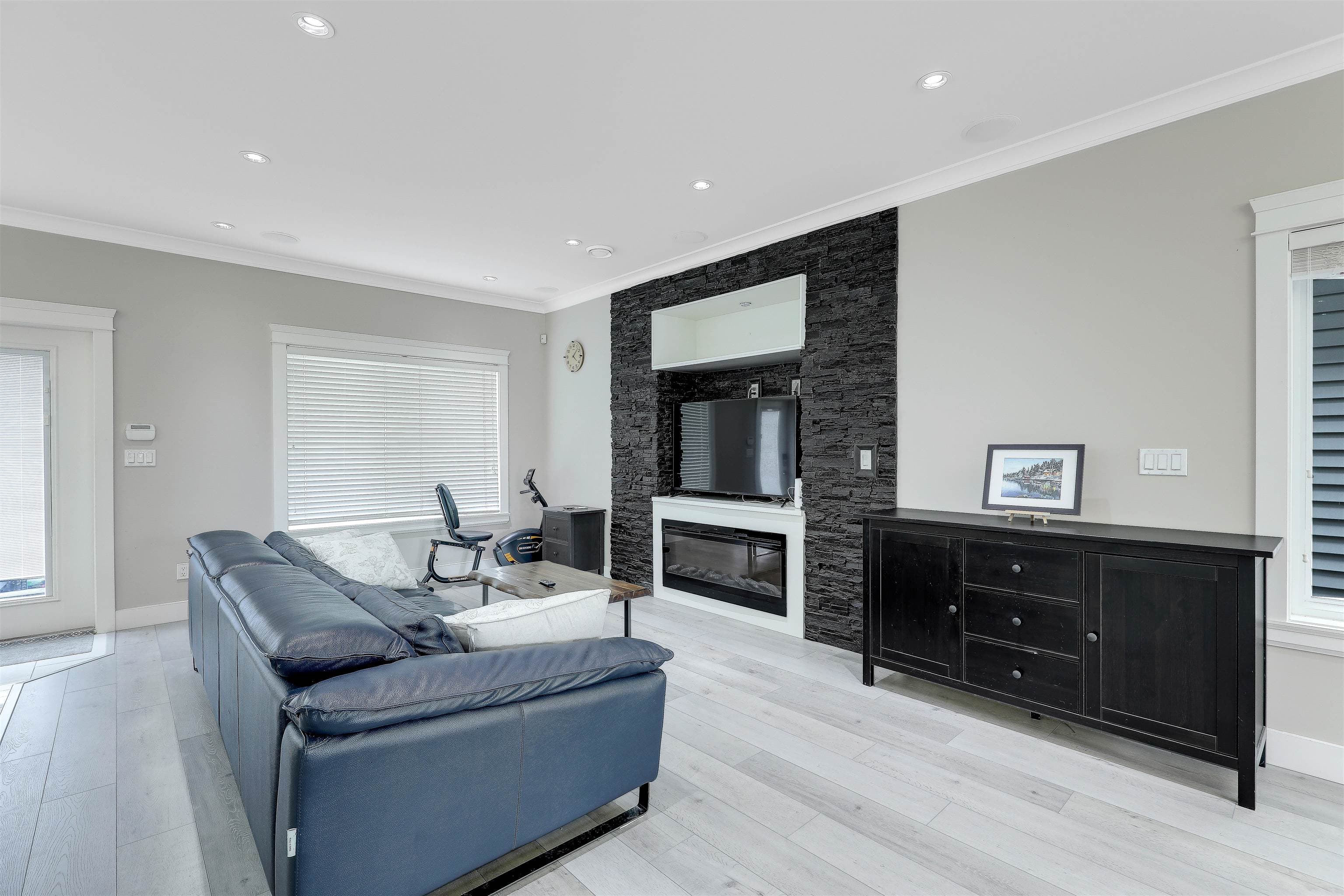 21001 77 Avenue, Langley, V2Y 0L1 — photo 3