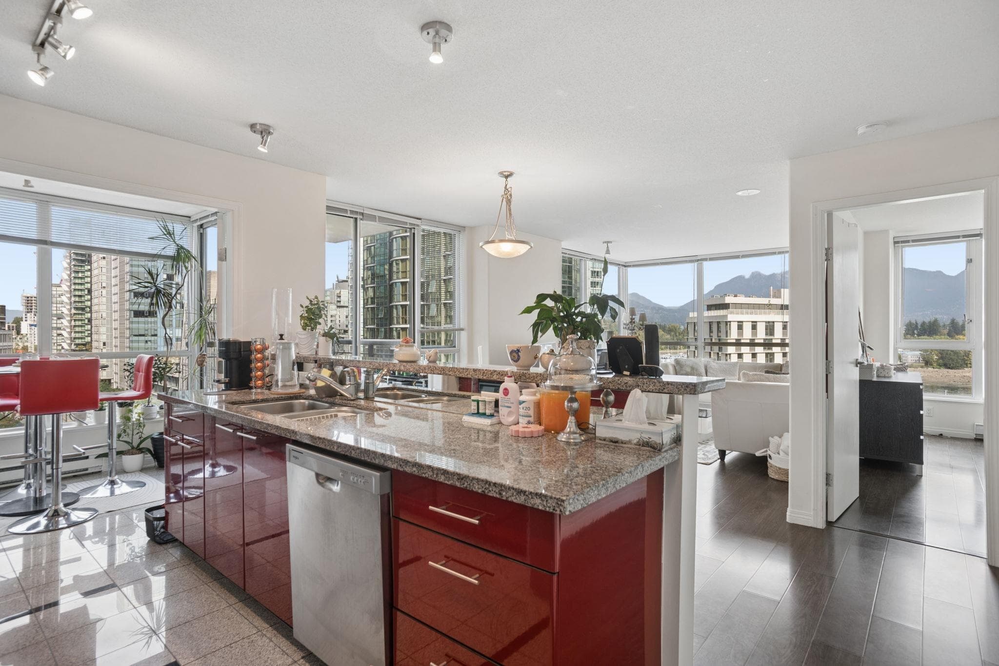 1005 - 1328 W Pender Street, Vancouver, V6E 4T1 — photo 3