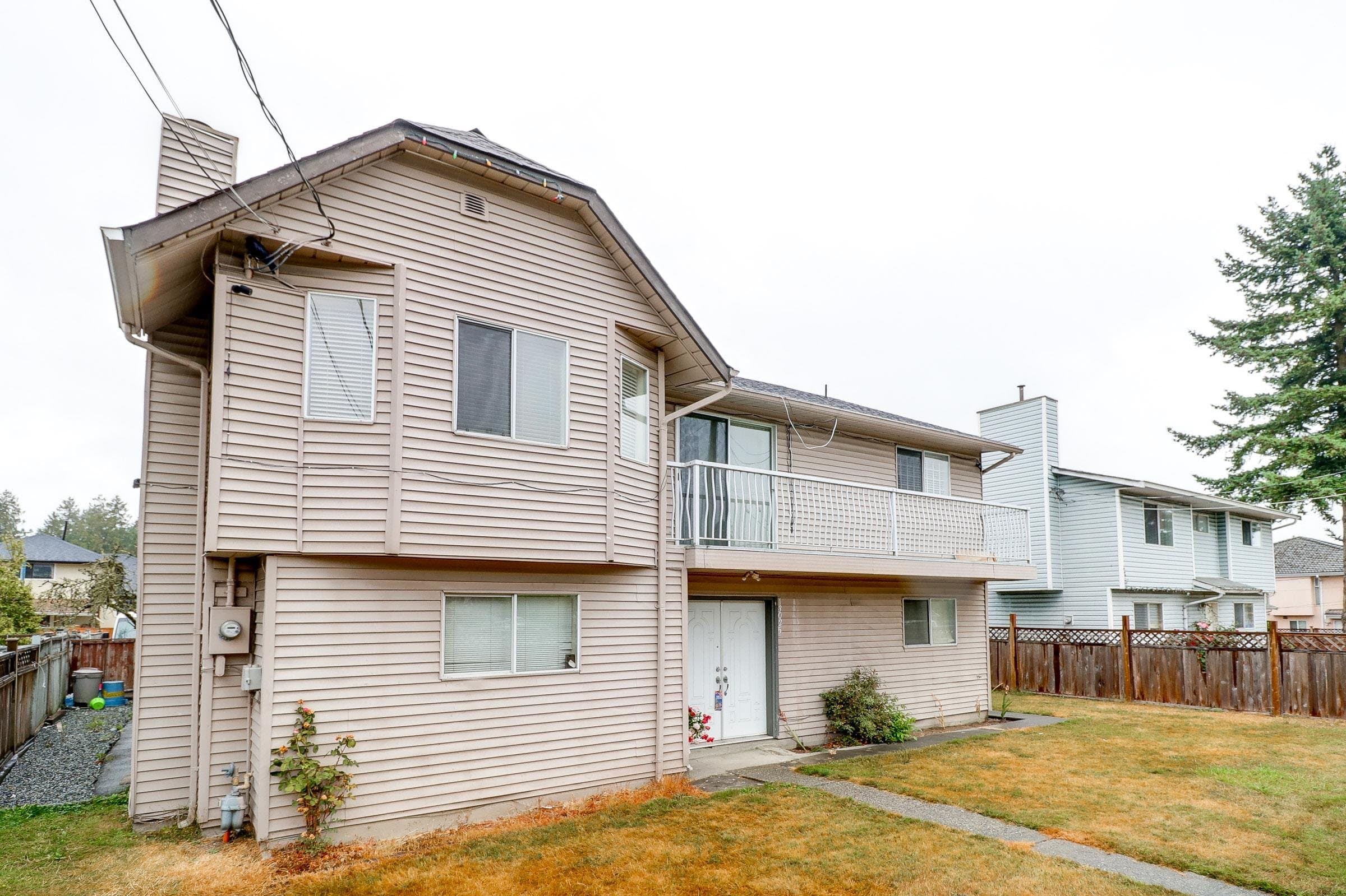 13025 96 Avenue, Surrey, V3V 1Y2 — photo 1