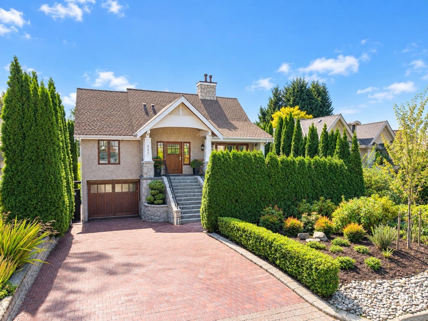 141 E Windsor Road, North Vancouver, V7N 1J9 — photo 1