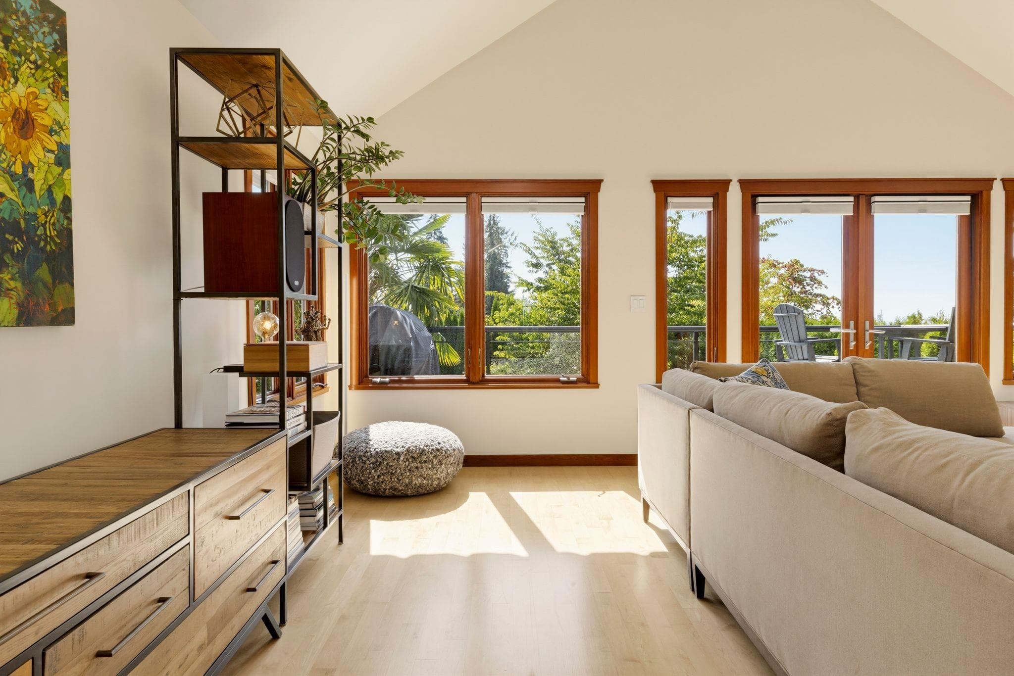 141 E Windsor Road, North Vancouver, V7N 1J9 — photo 5
