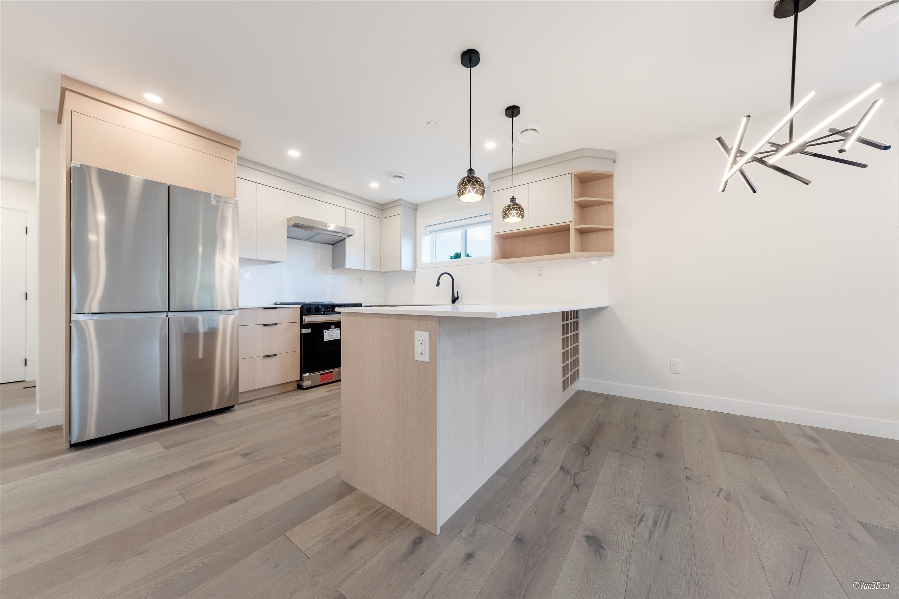 202 - 5092 Slocan Street, Vancouver