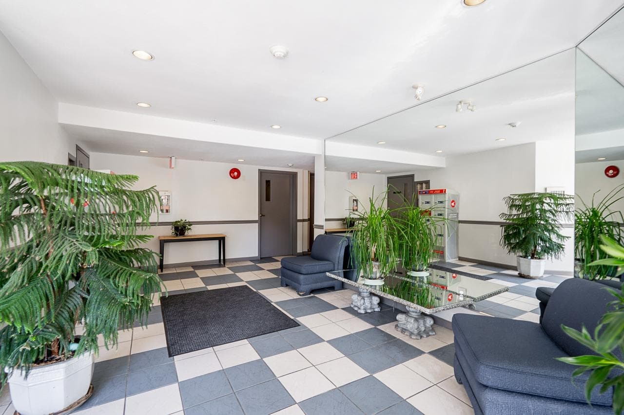 #212 - 4758 53 Street, Delta