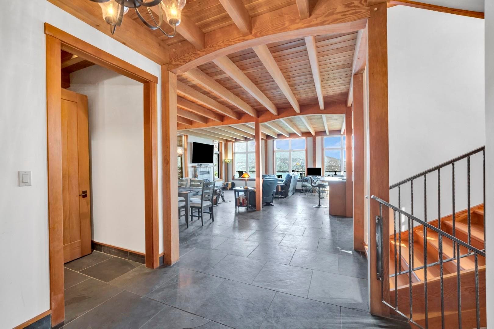 687 Channelview Drive, Bowen Island, V0N 1G1 — photo 3