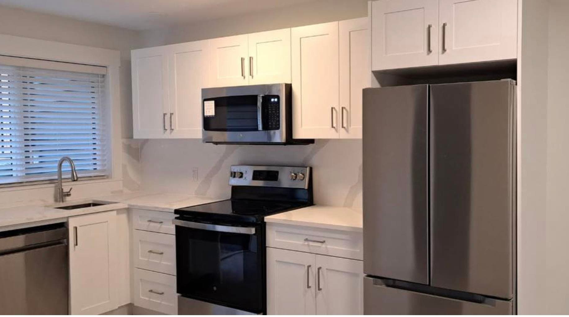 Suite - 8668 Machell St, Mission