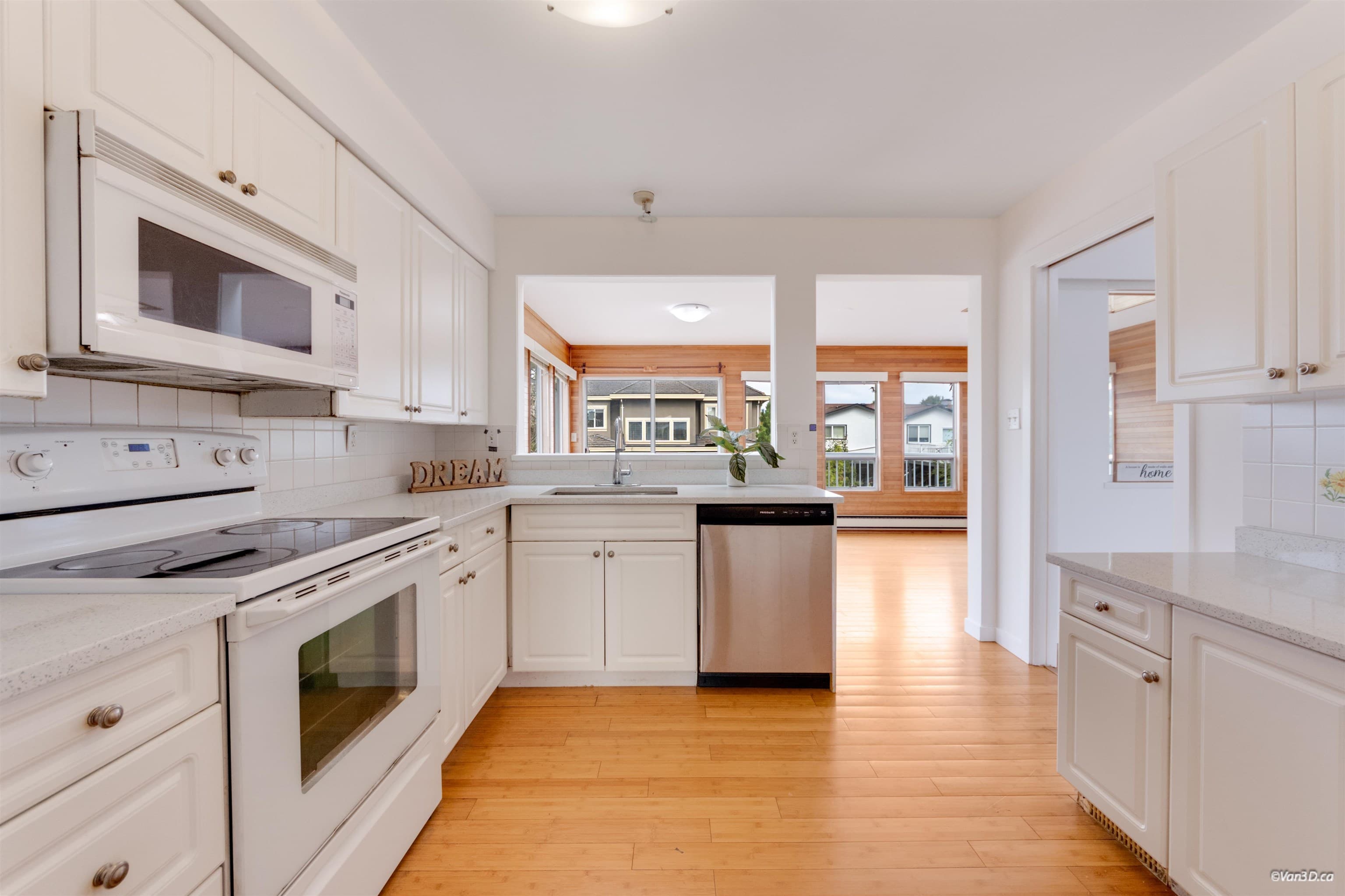 10351 Amethyst Avenue, Richmond, V7A 3A8 — photo 5