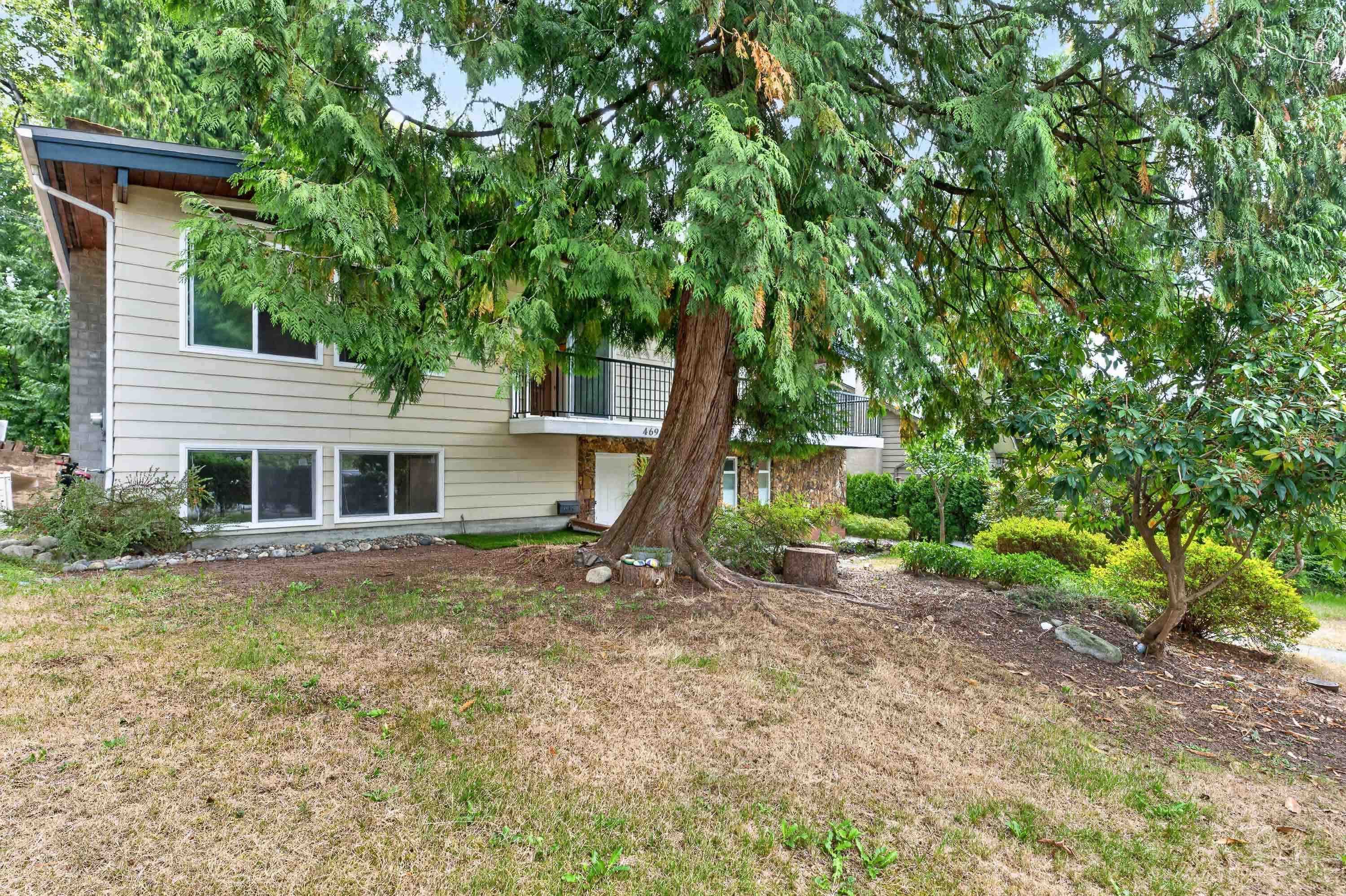 469 Laurentian Crescent, Coquitlam, V3K 1Y9 — photo 5