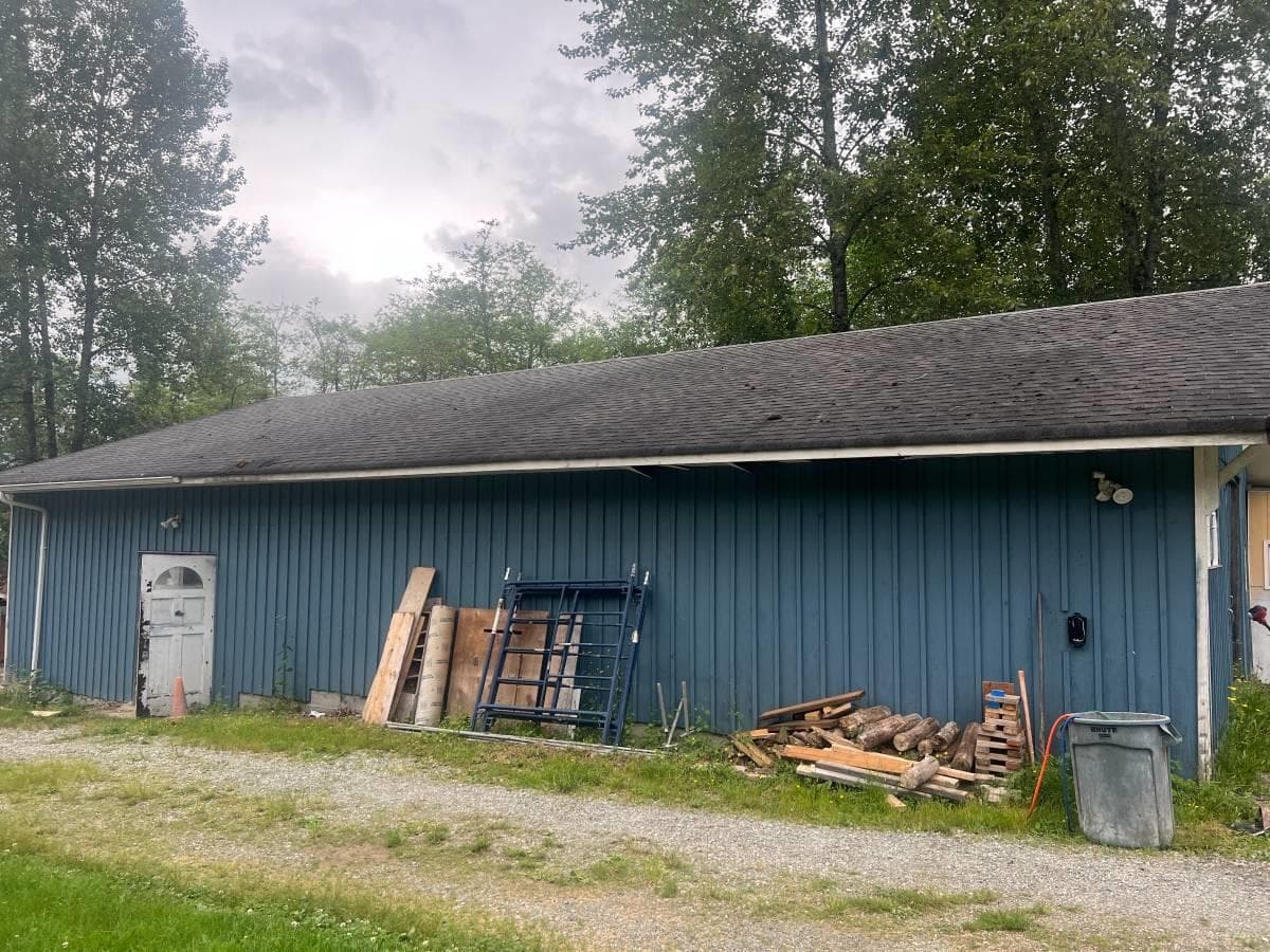 Shop - 25457 112 Ave, Maple Ridge, V2W 1G9 — photo 3