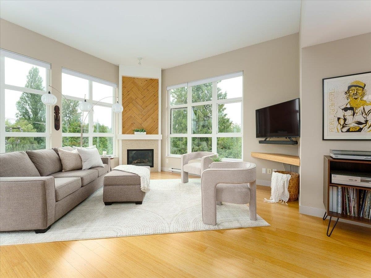 402 - 3732 Mt Seymour Parkway, North Vancouver, V7G 1C3 — photo 1