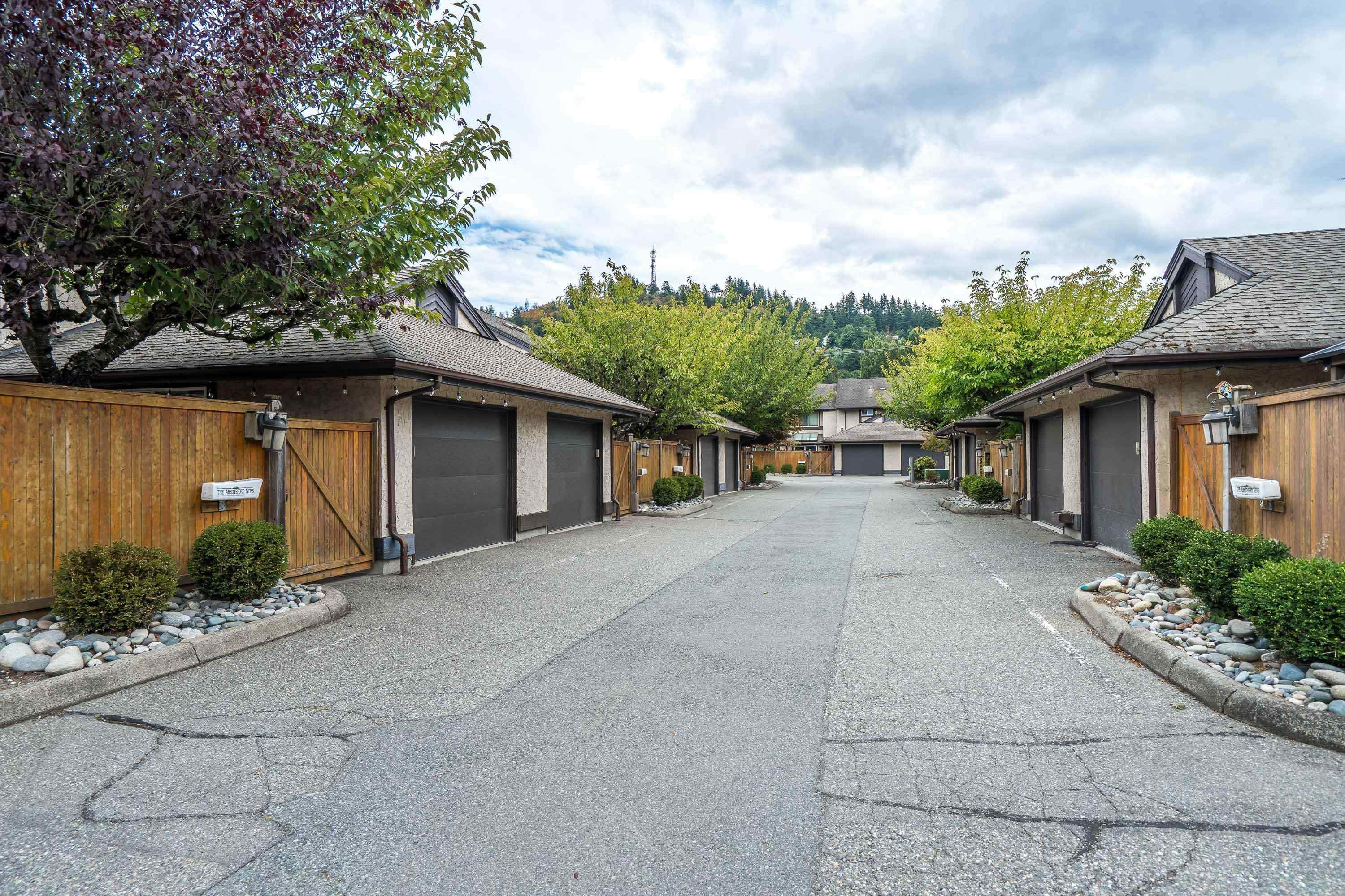 10 - 34755 Old Yale Road, Abbotsford, V2S 7S5 — photo 3