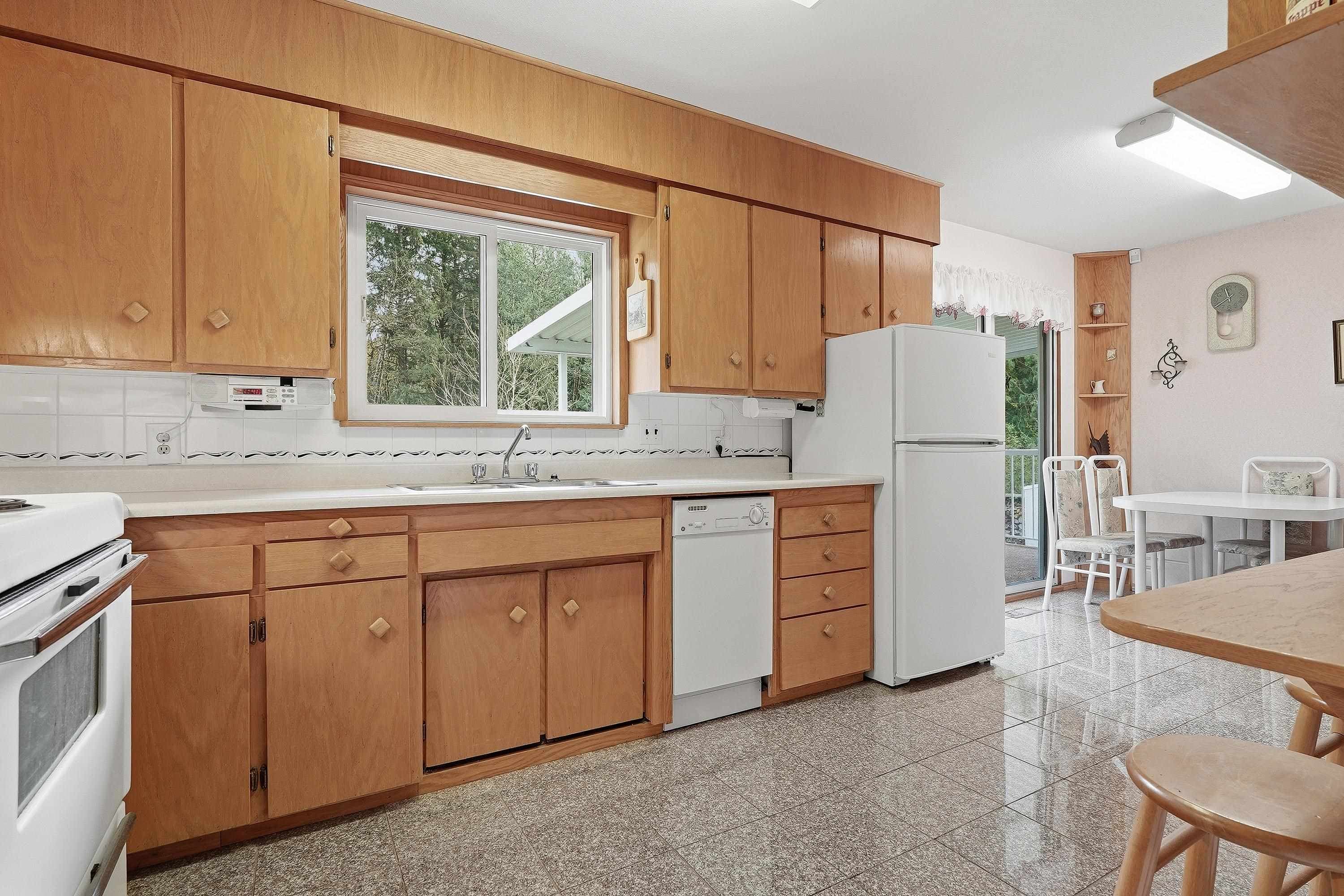 11626 248 Street, Maple Ridge, V4R 1H7 — photo 4