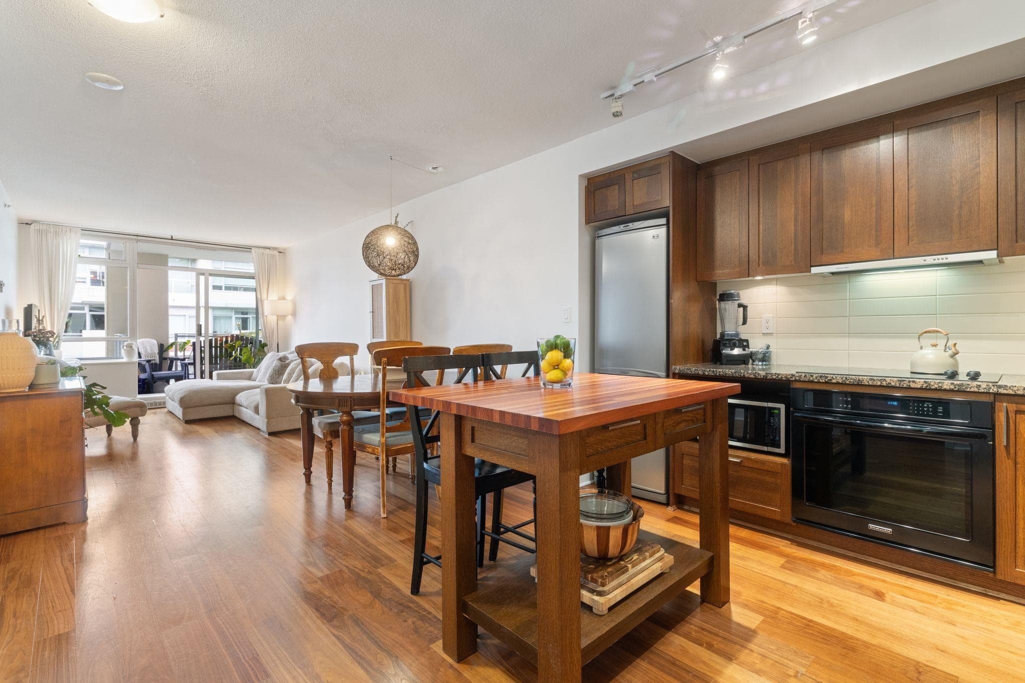 608 - 2228 W Broadway, Vancouver, V6K 0B1 — photo 3